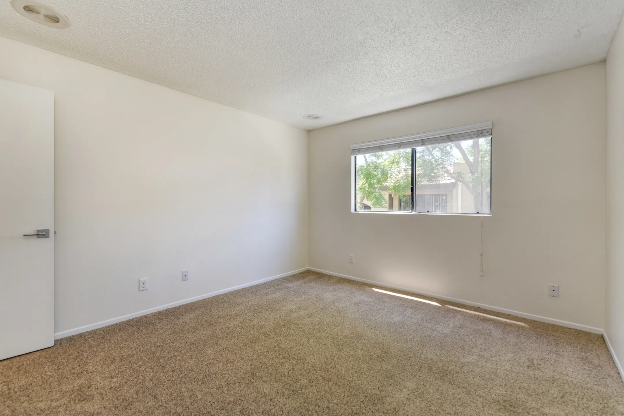 Park West Village - Lancaster, CA