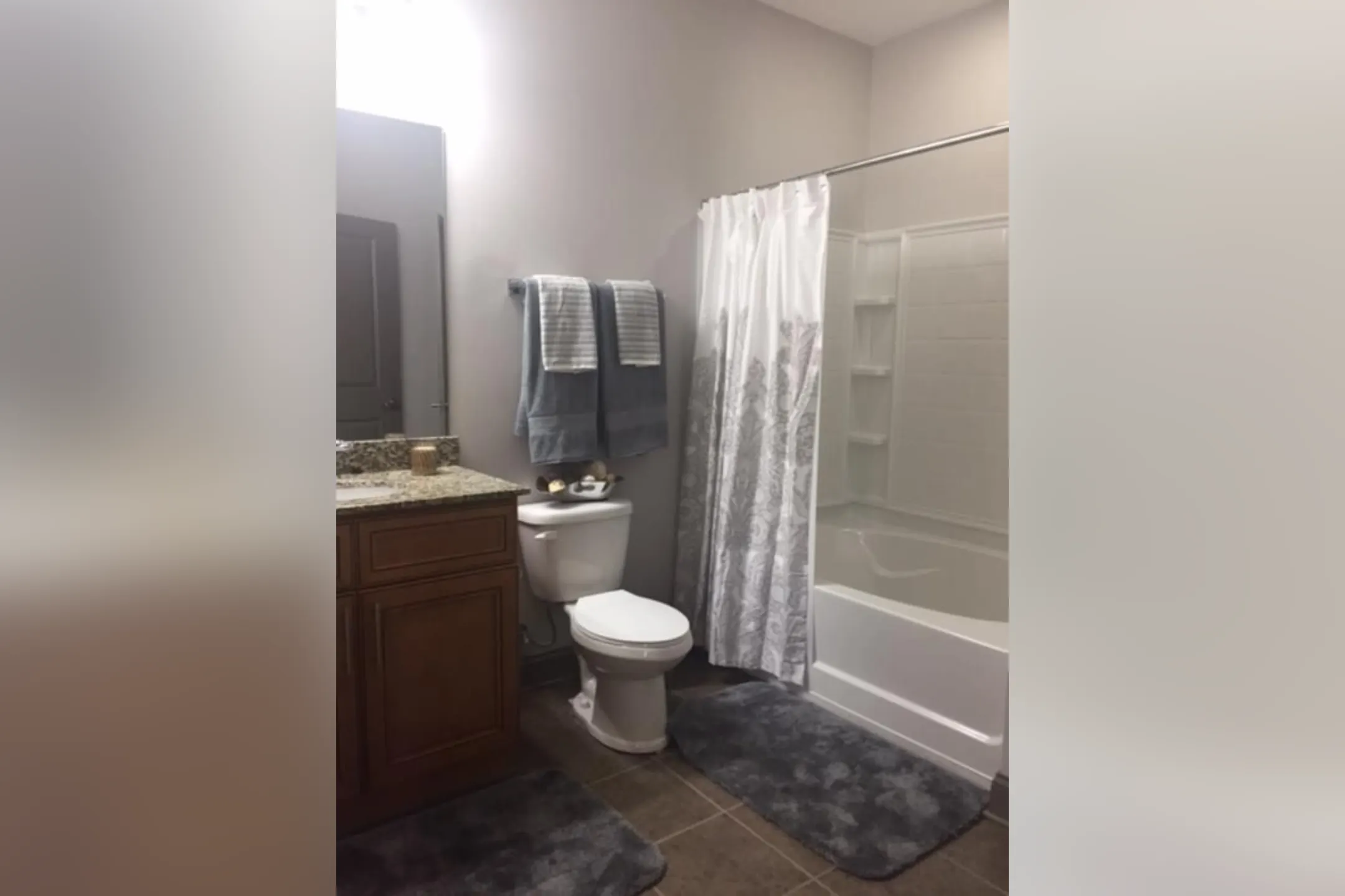 Larkspur Pointe Apartments Simpsonville, SC 29681