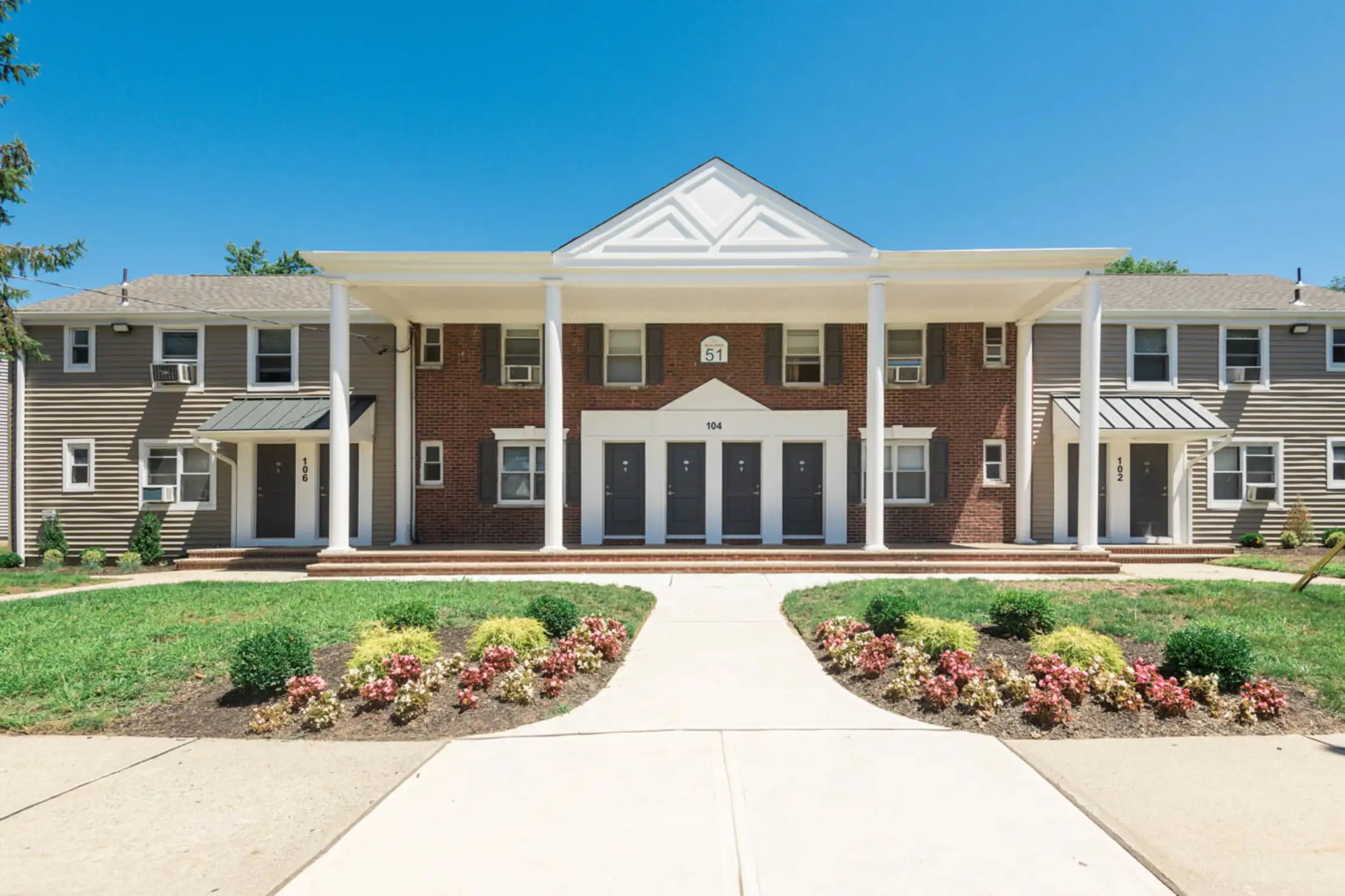 The Gardens At Wesmont Station 1 Marion Pepe Dr Apt A Lodi, NJ