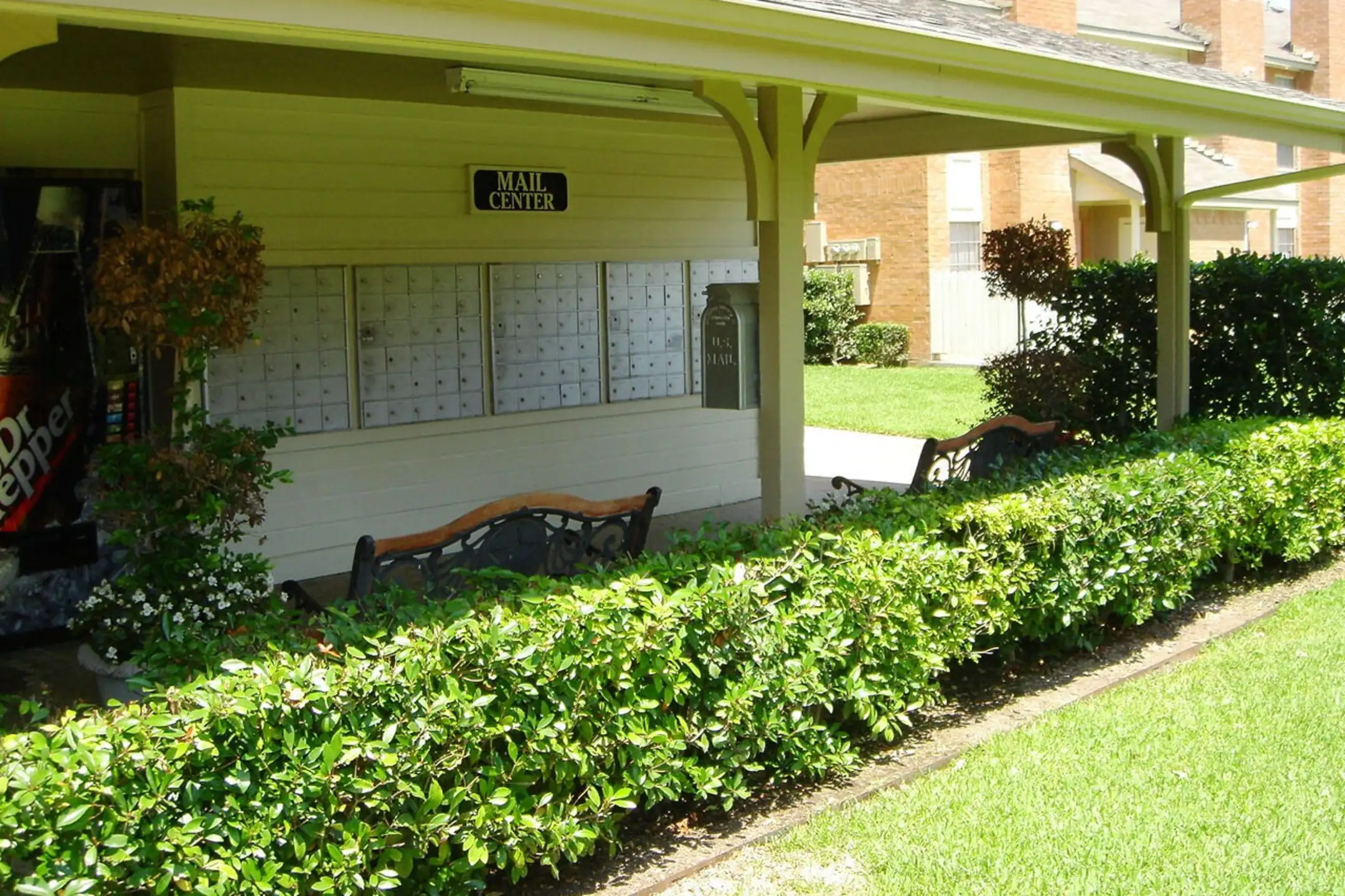 Plantation West Apartments Hurst, TX 76053