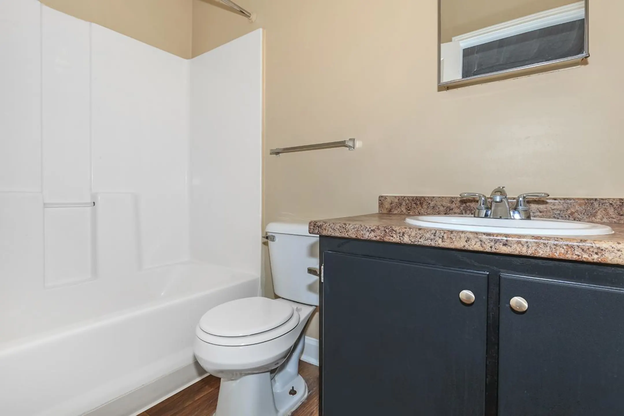 Green Meadow Apartments Murfreesboro, TN 37128