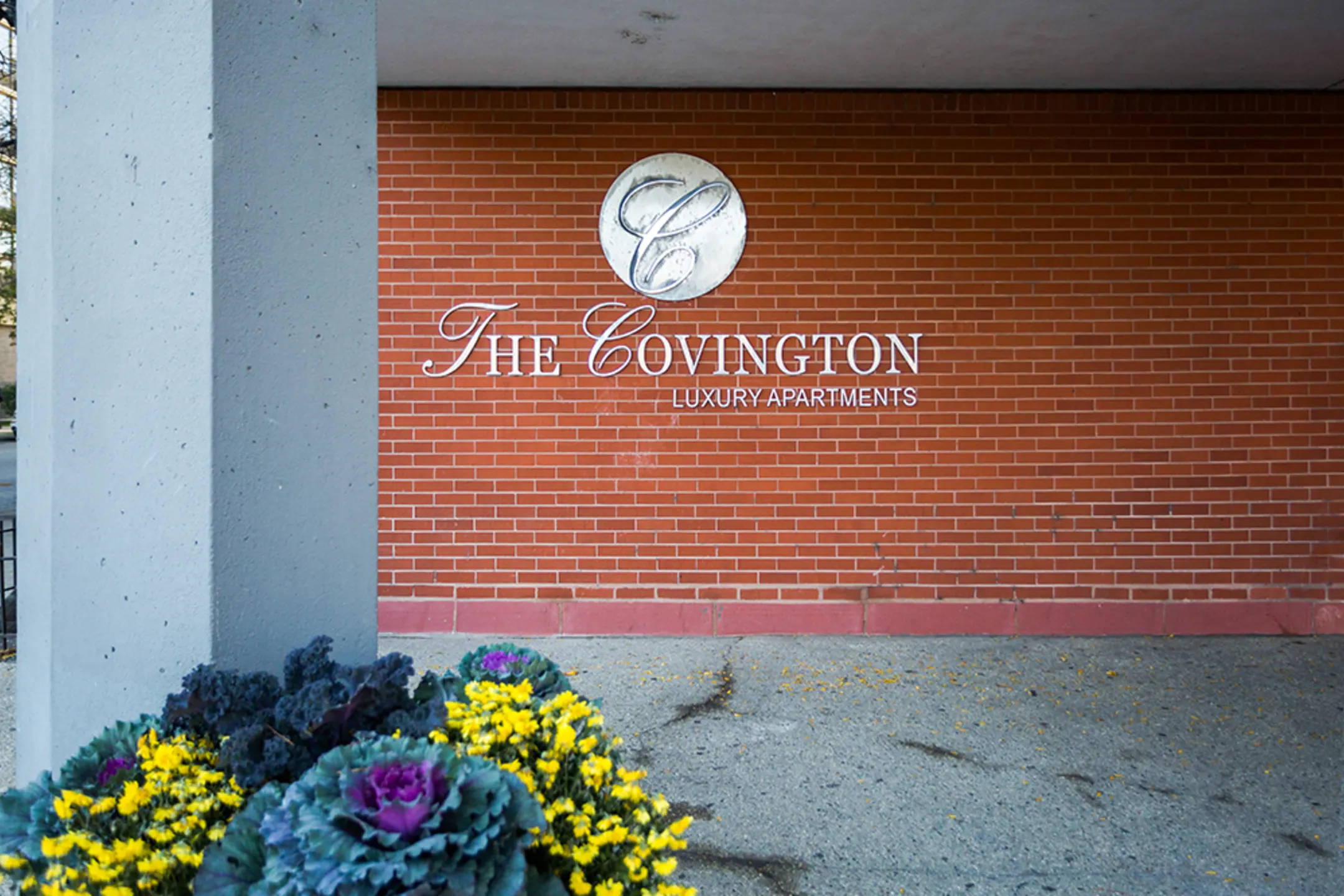 Community Signage - The Covington - Chicago, IL