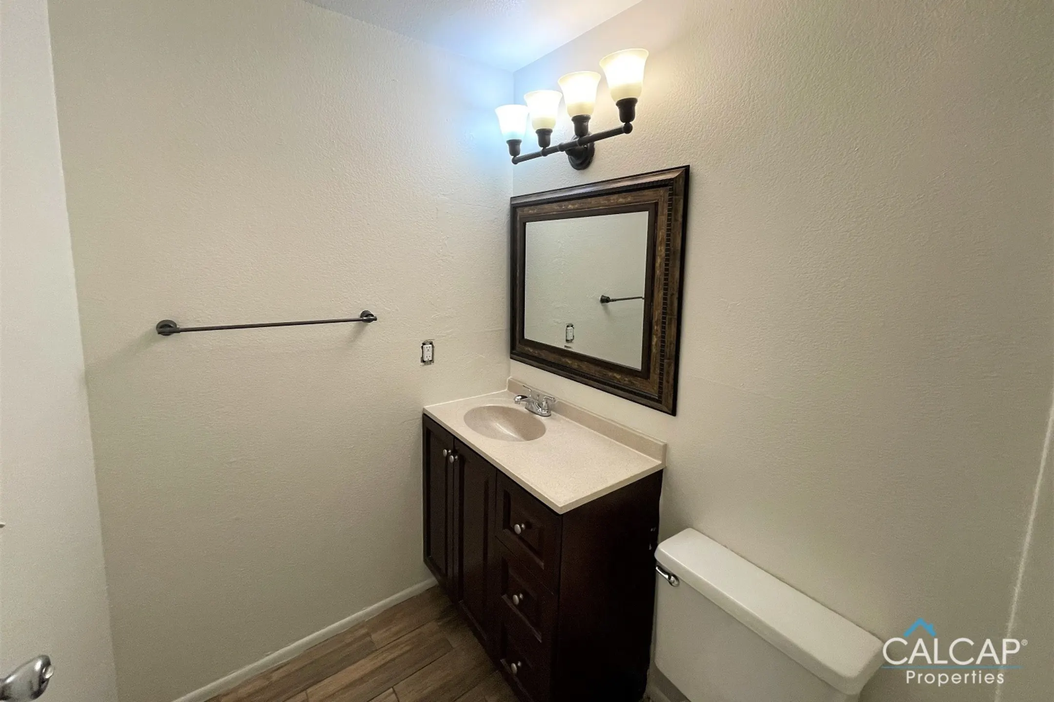 Bathroom - Papago Buttes III - Phoenix, AZ