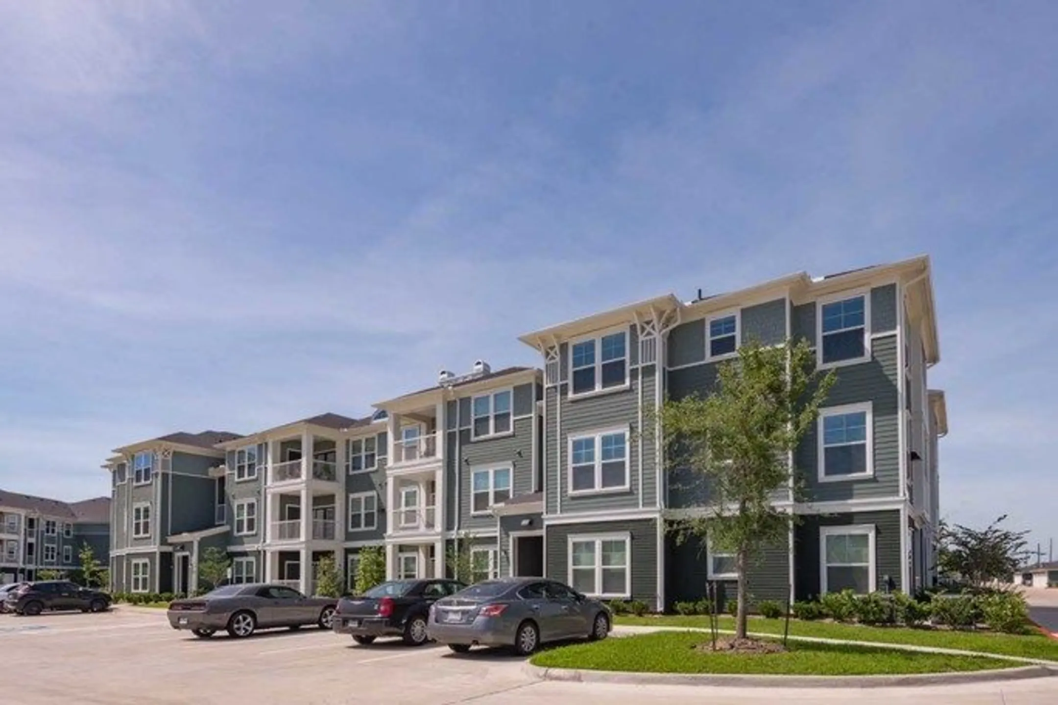 Southfork Lake Apartments Manvel, TX 77578
