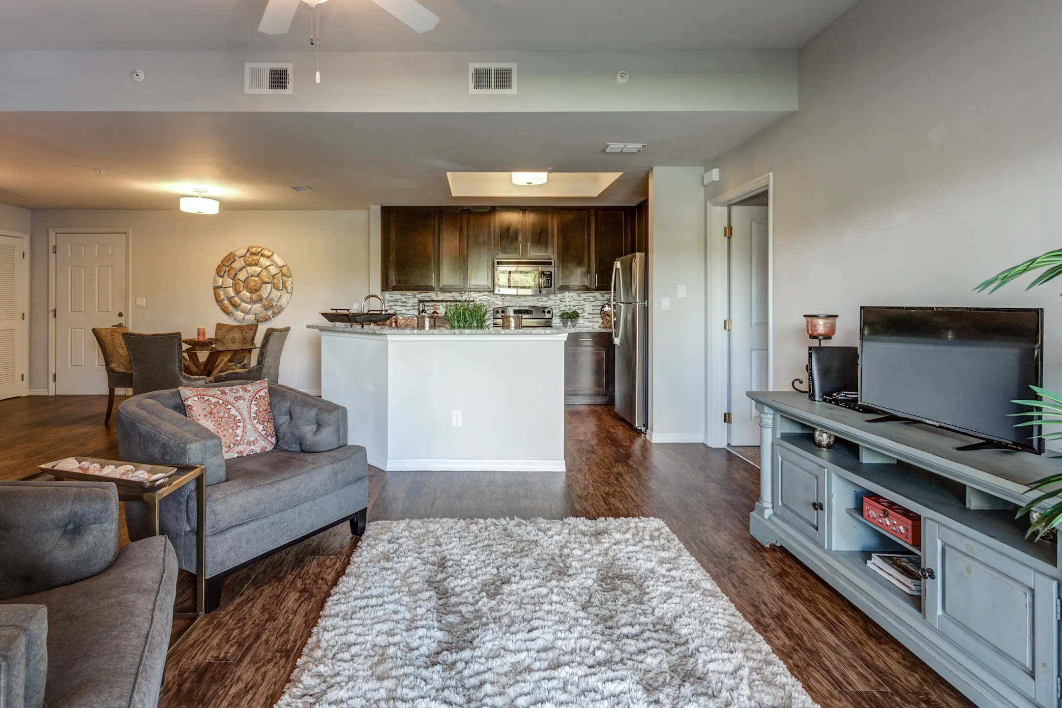 Channelside Contemporary Living Apartments 11581 Gladiolus Dr Fort