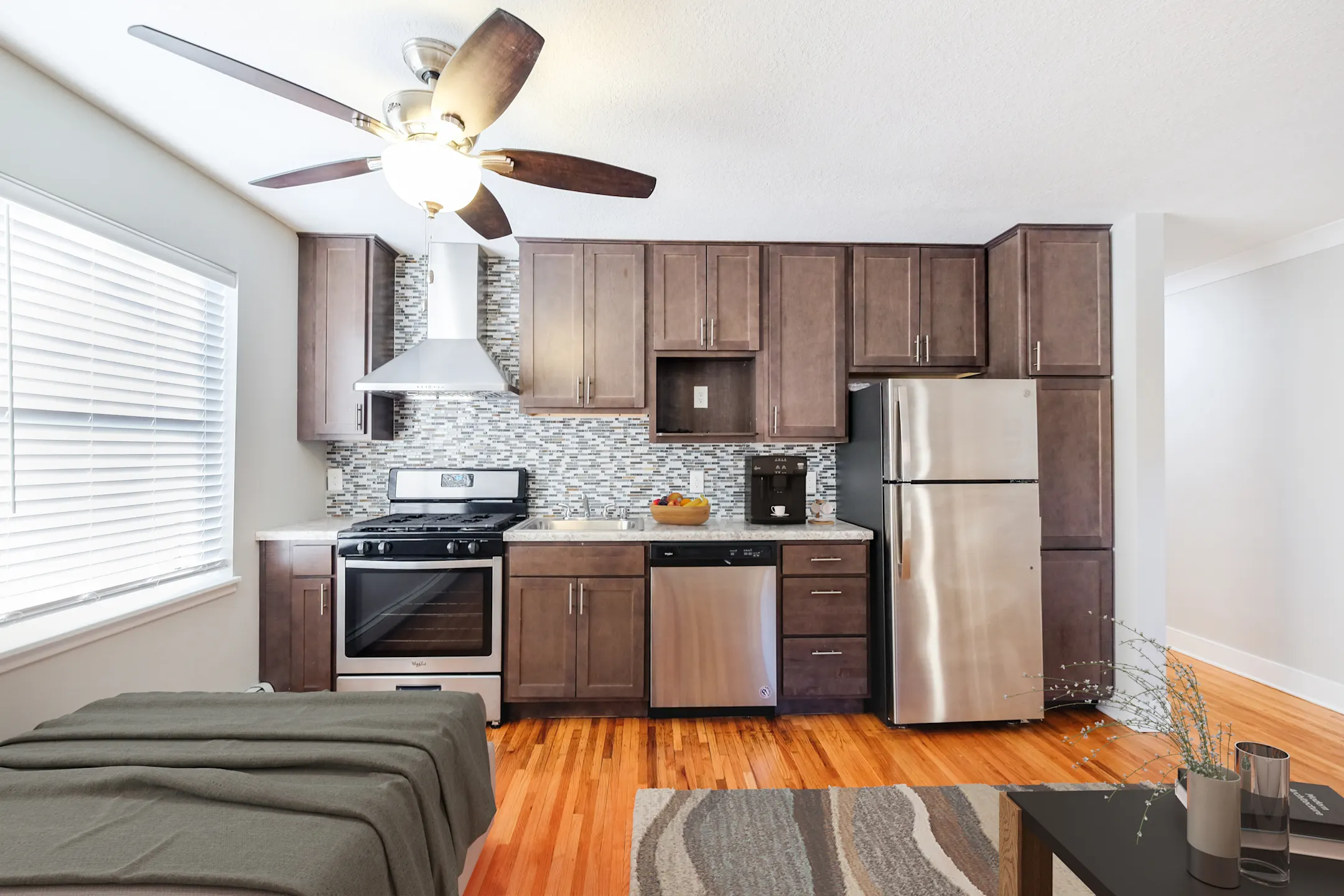 Kitchen - YG Flats - Saint Paul, MN