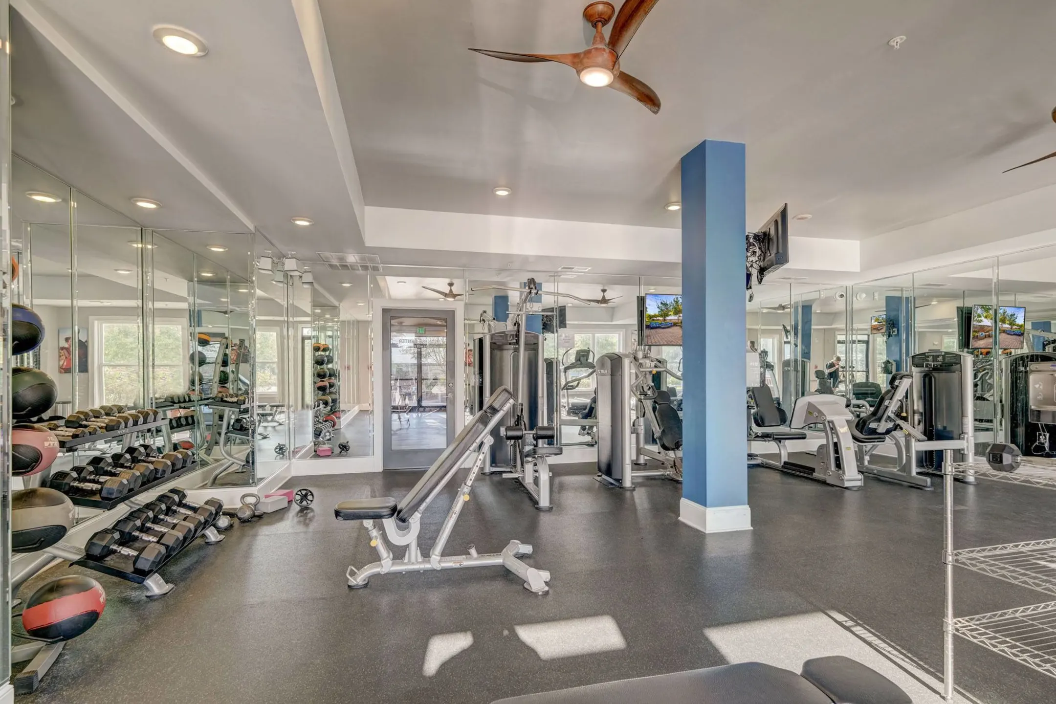 Fitness Weight Room - Creekside at Greenlawn - Columbia, SC