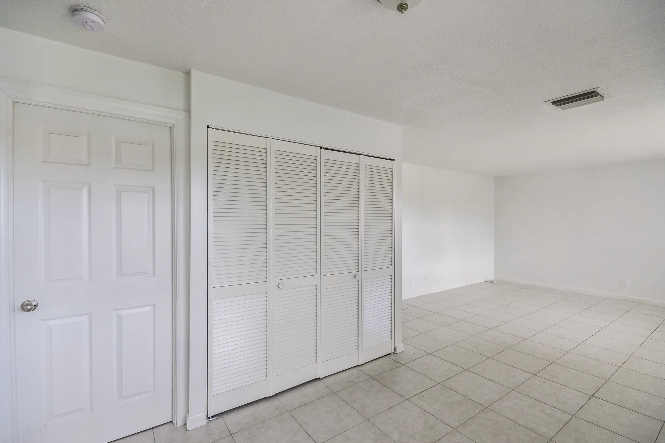 The Bicycle Club 1908 NW 4th Ave Boca Raton FL Apartments For Rent   55add50d878d5e8a2464f7b71f1585c6