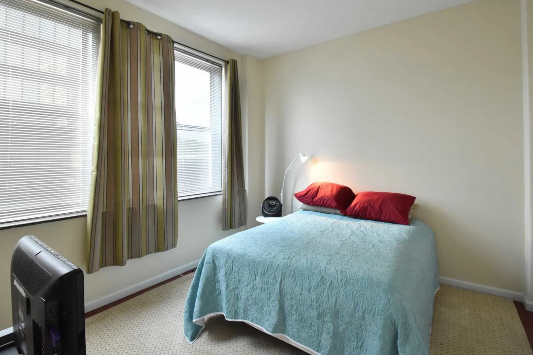 Bedroom - The CenterPointe of New Haven - New Haven, CT