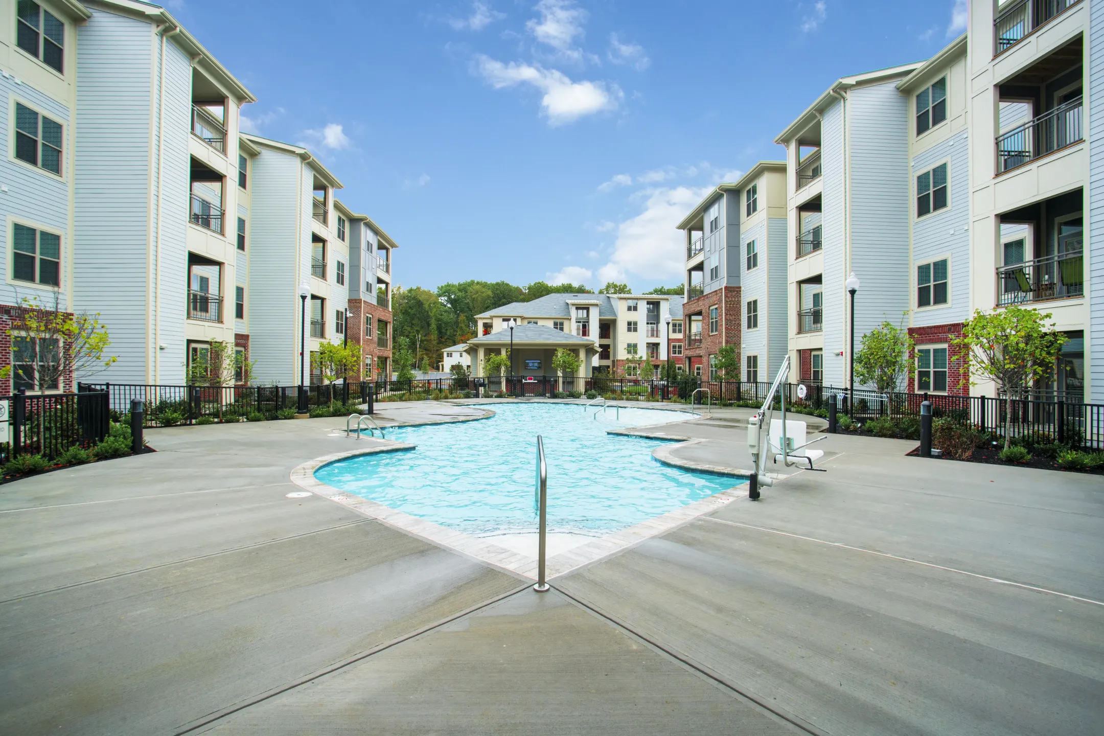 Pool - James River at Stony Point Apartments - Richmond, VA