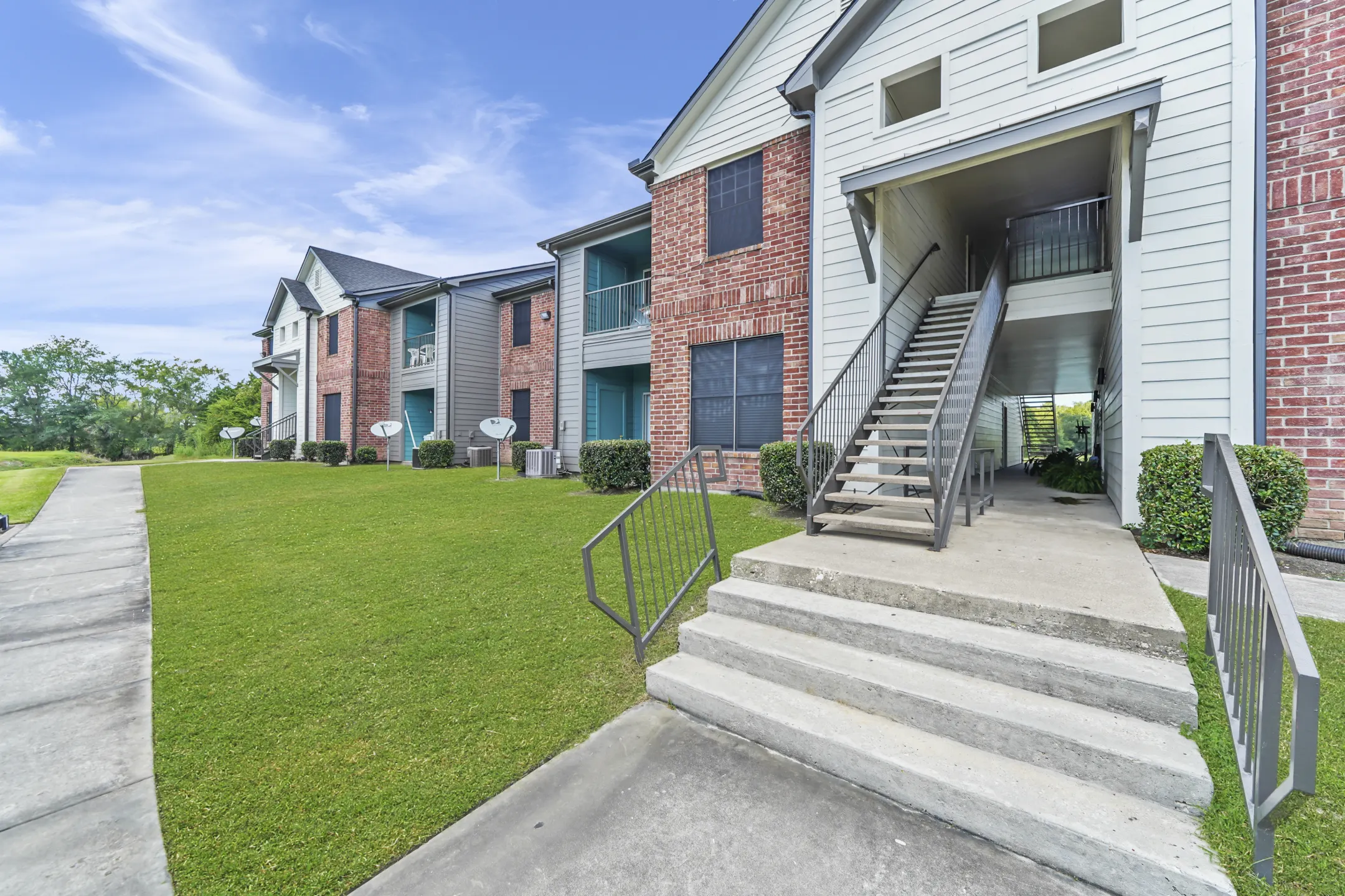 Lakeside Apartments Beaumont Texas