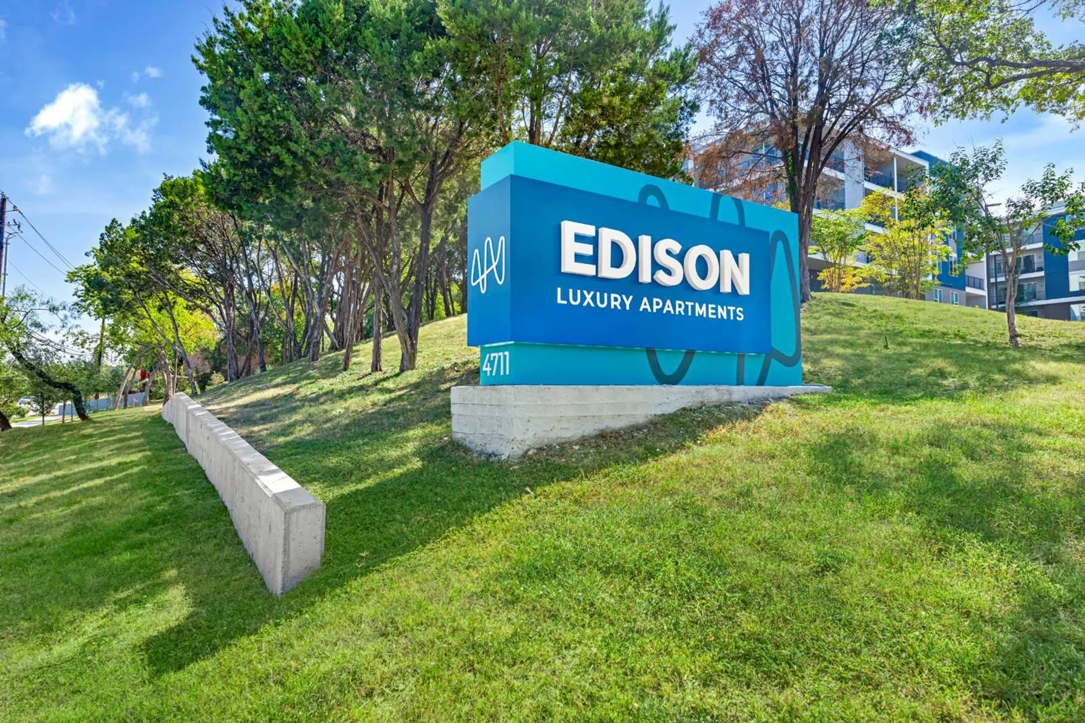 Community Signage - Edison Riverside - Austin, TX