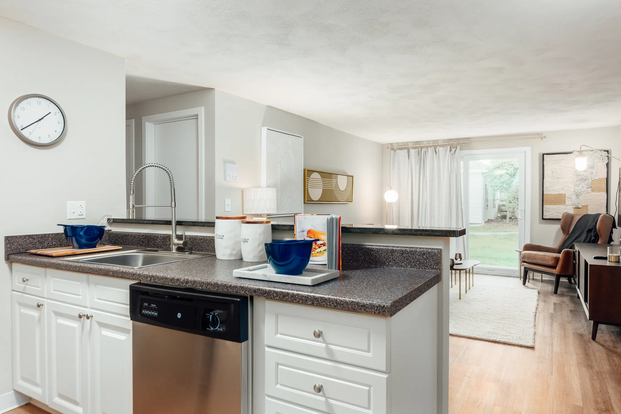 Cabot Crossing 130 Bowden St Lowell, MA Apartments for Rent Rent.