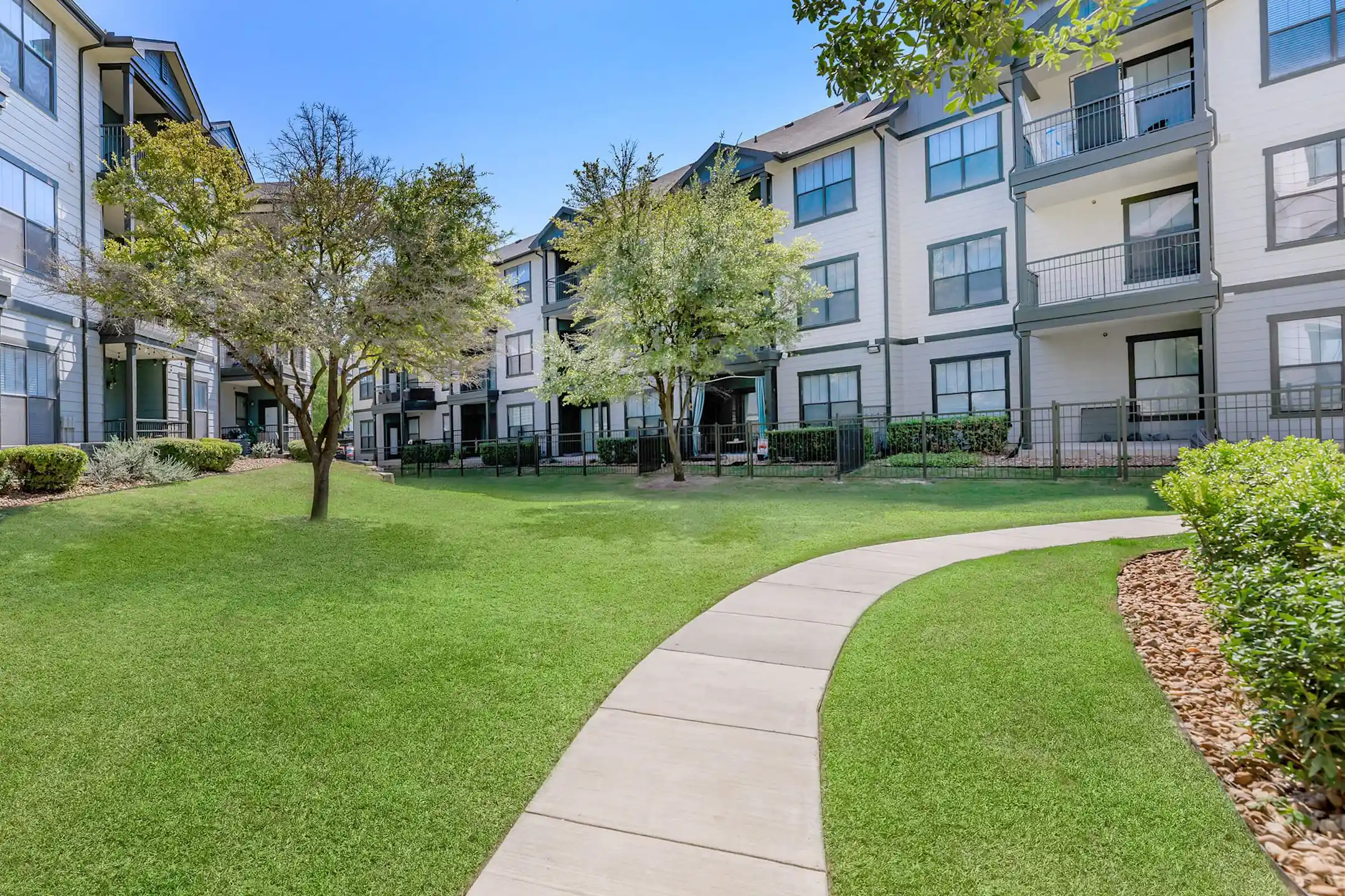 The Heritage Apartments Live Oak, TX 78233