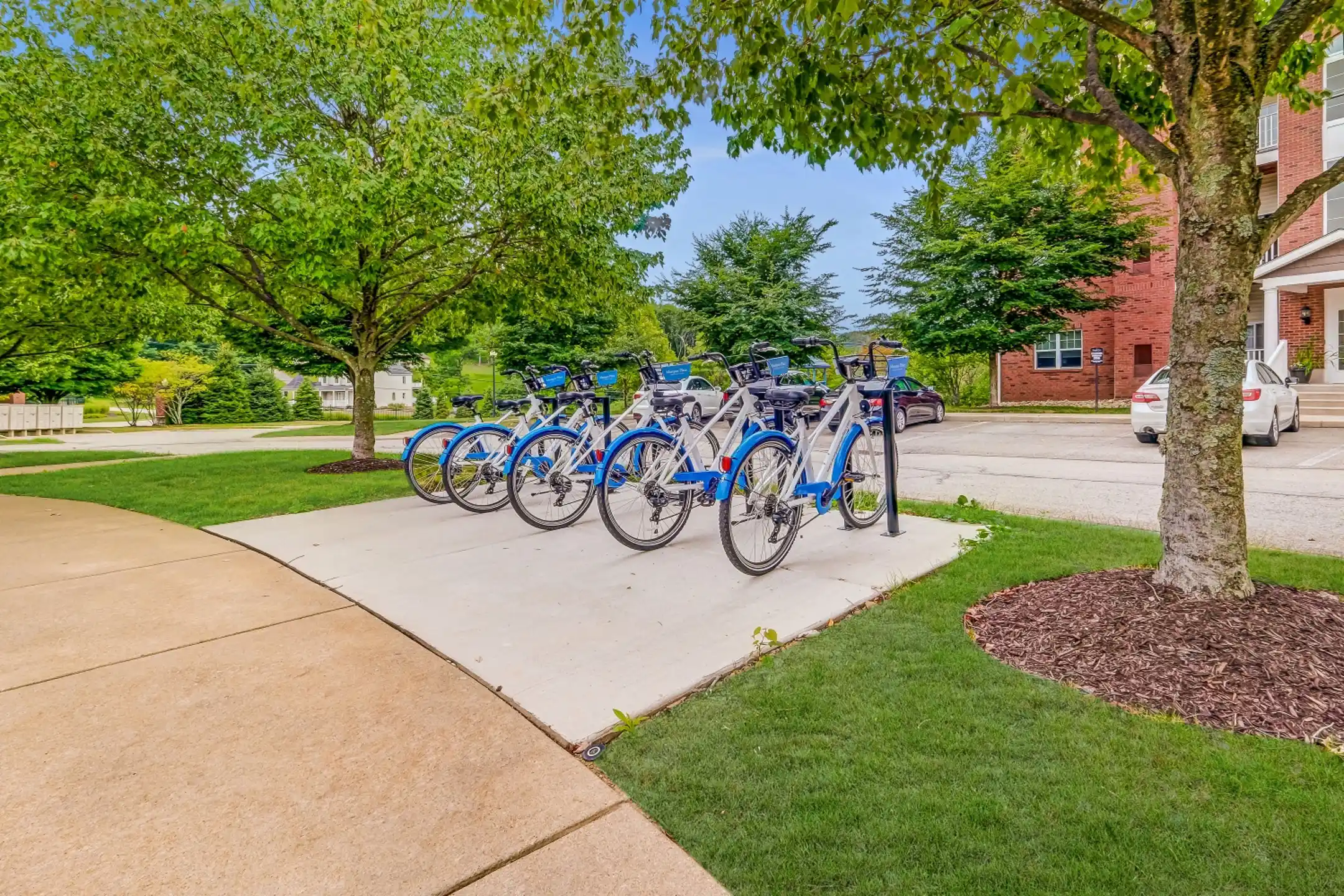 Marquis Place 1000 Marquis Place Murrysville, PA Apartments for