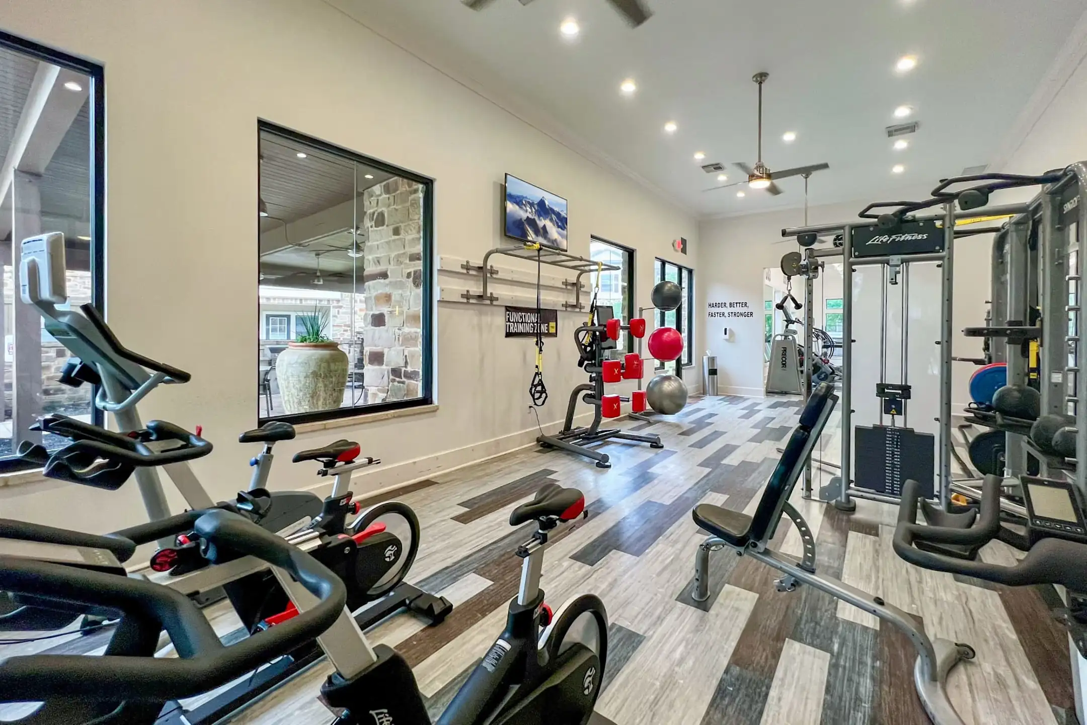 Fitness Weight Room - Broadstone Grand Avenue - Pflugerville, TX