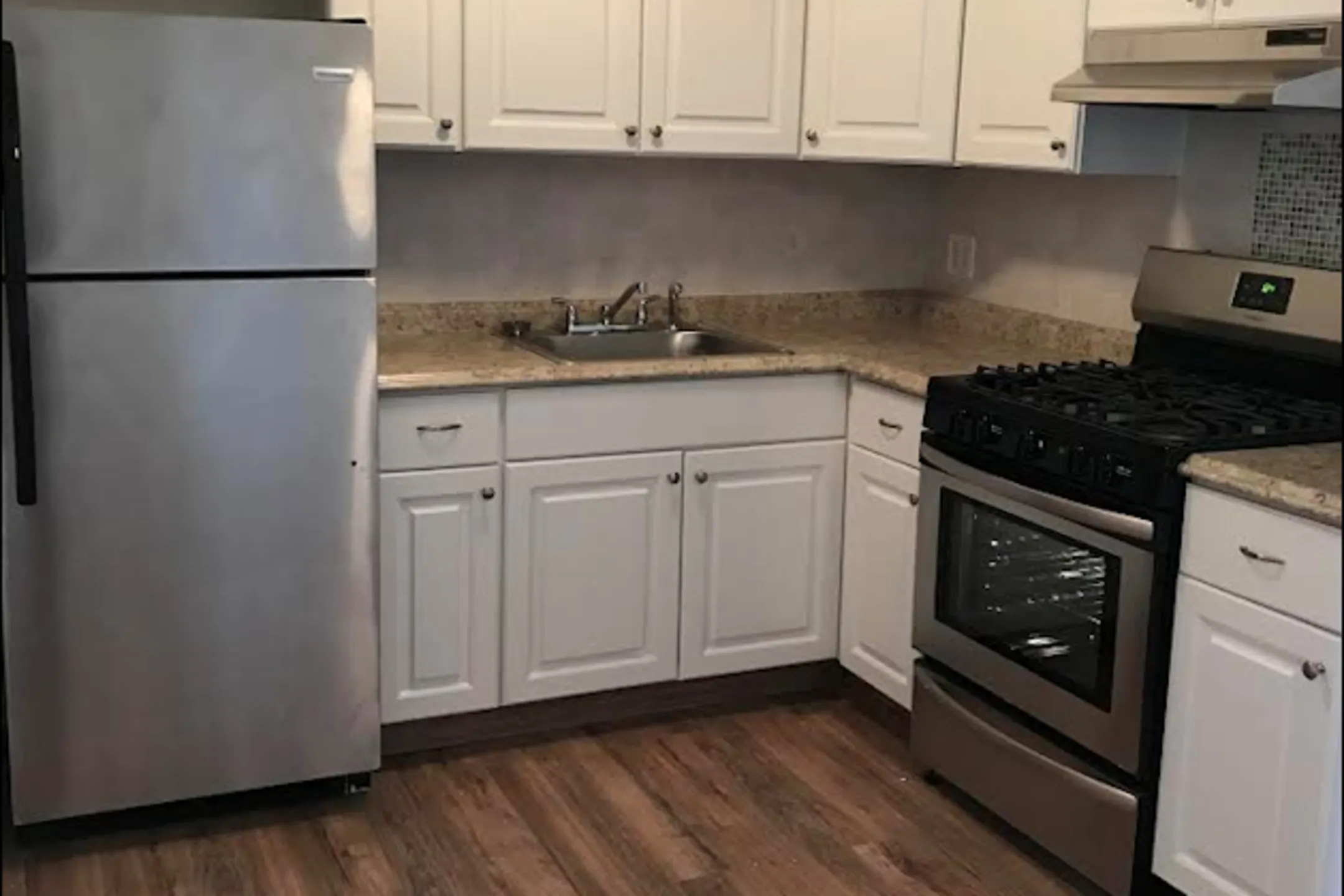 Carriage House Apartments Apartments