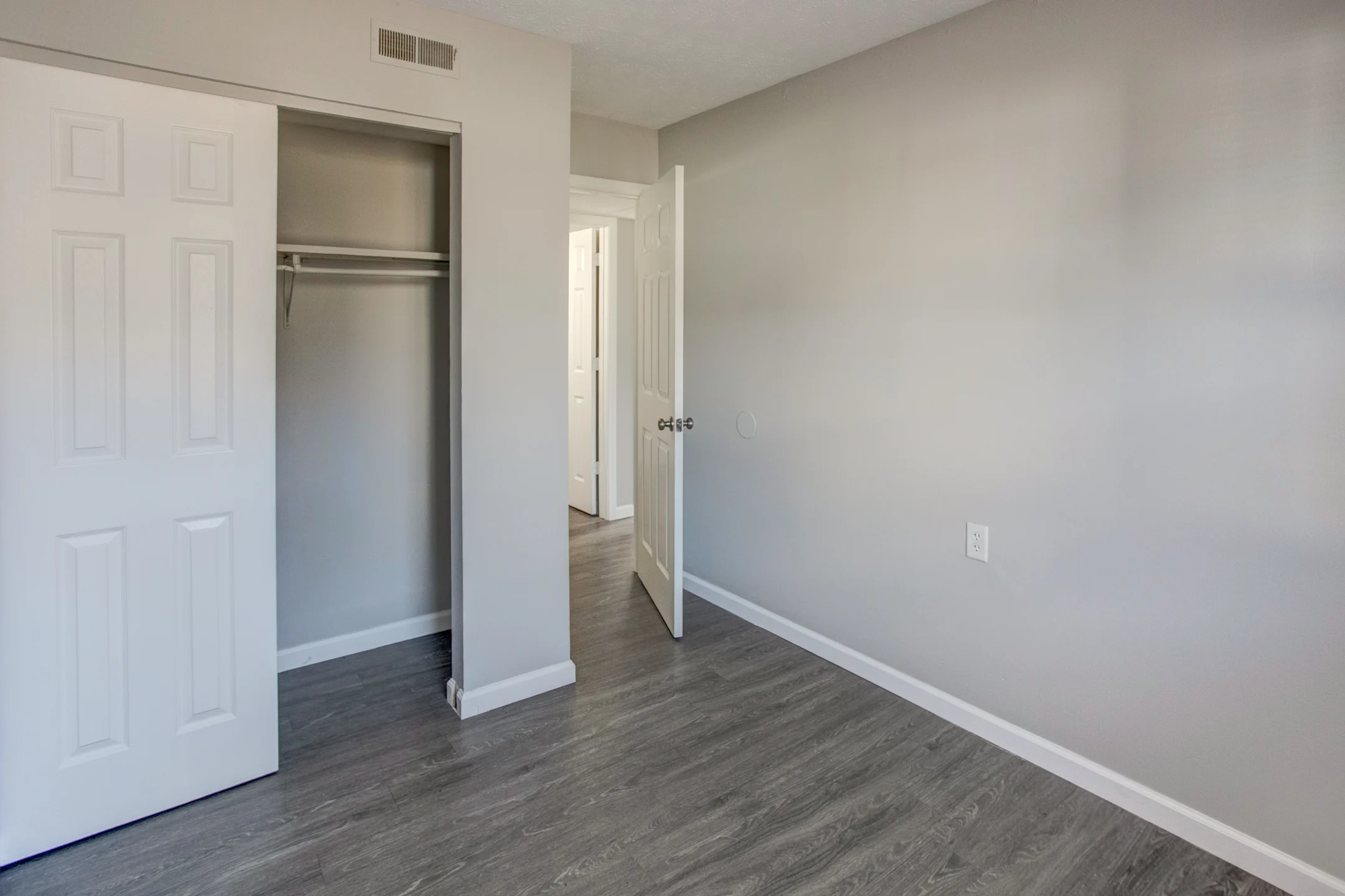 Professional Park 1250 Crescent Heights Rd Marion, OH Apartments