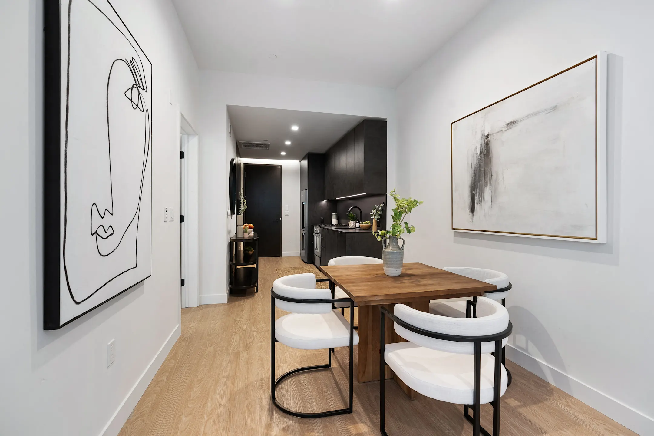 Dining Room - Venue Residences - Los Angeles, CA