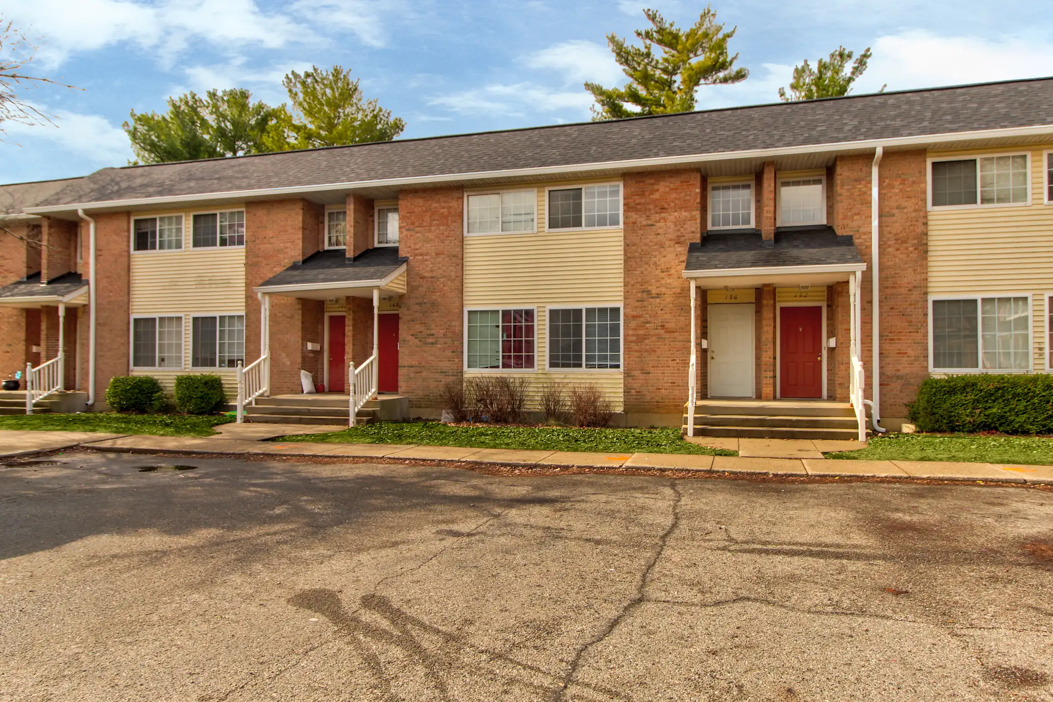 Arbor Pointe Townhomes 420 Arbor Pointe Dr Battle Creek, MI