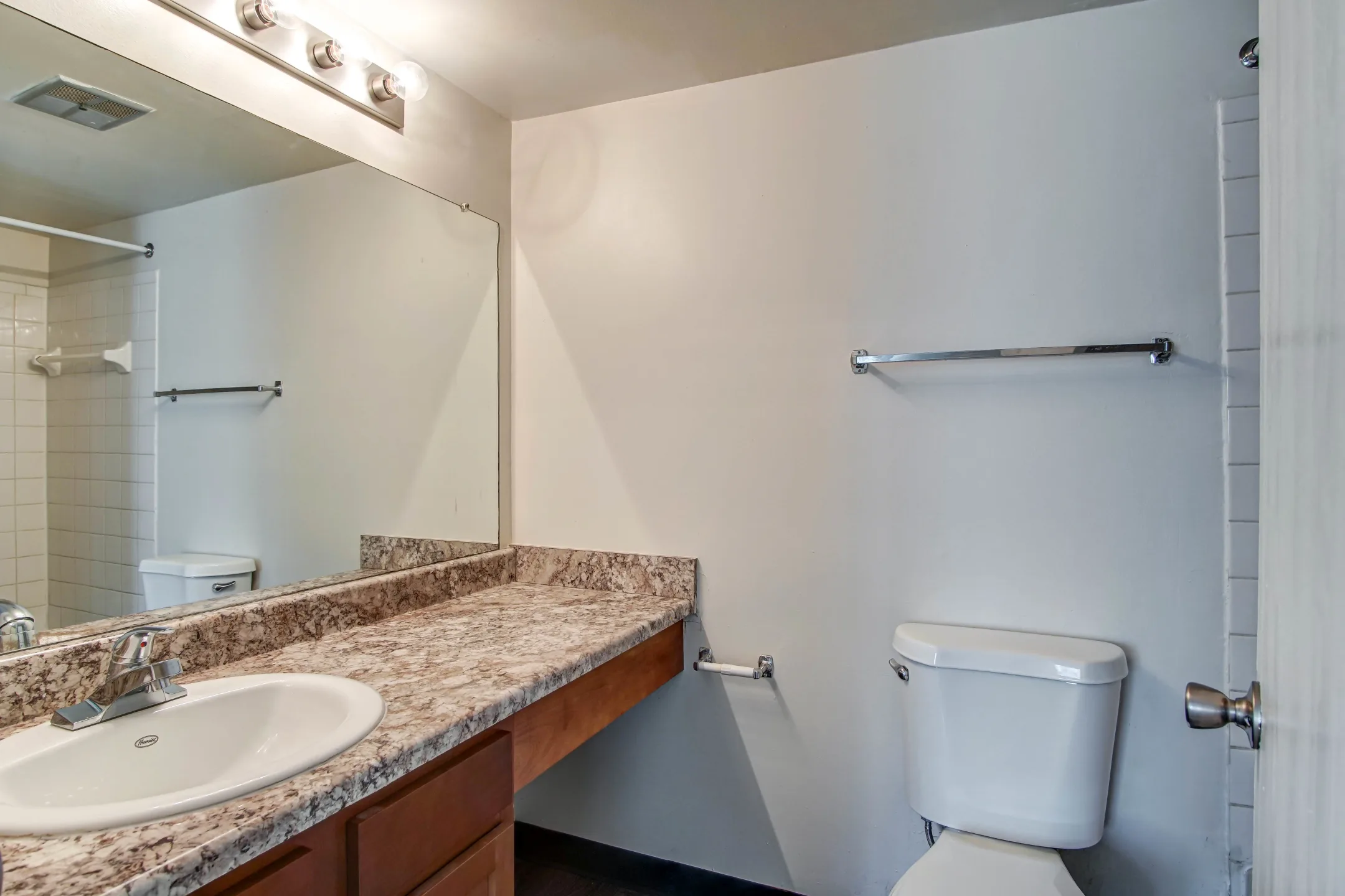Bathroom - Regency Tower & Place Apartments - Detroit, MI