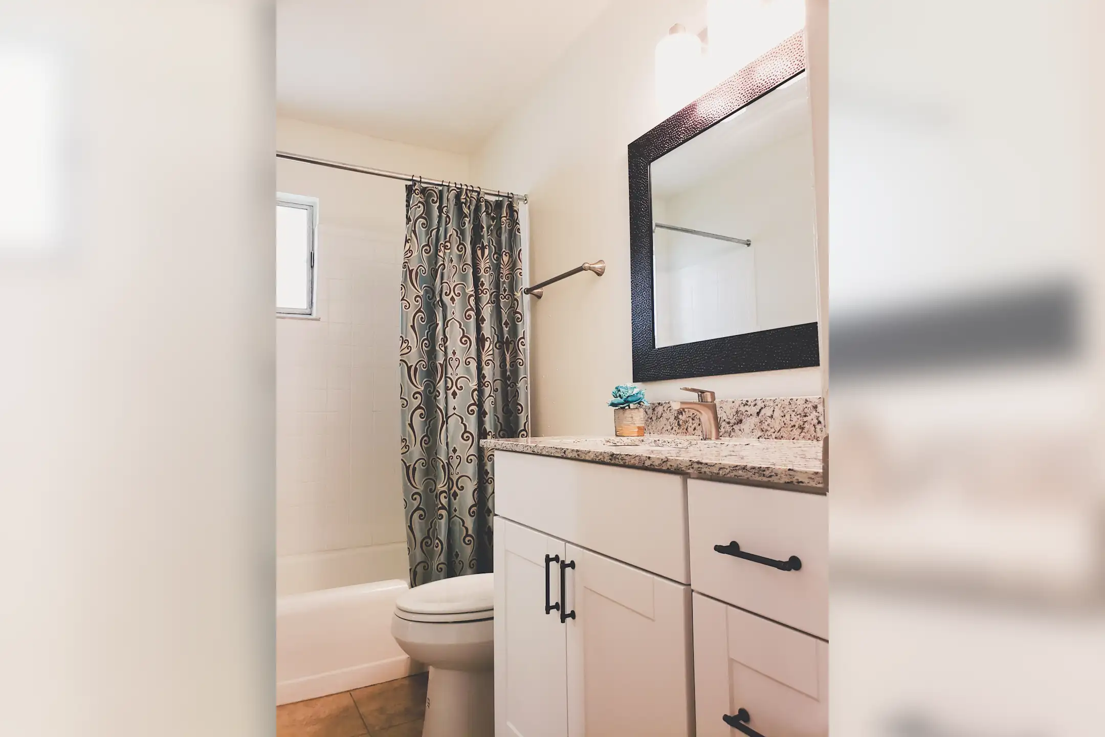 Parc at Mid City 1100 S Foster Dr Baton Rouge, LA Apartments for