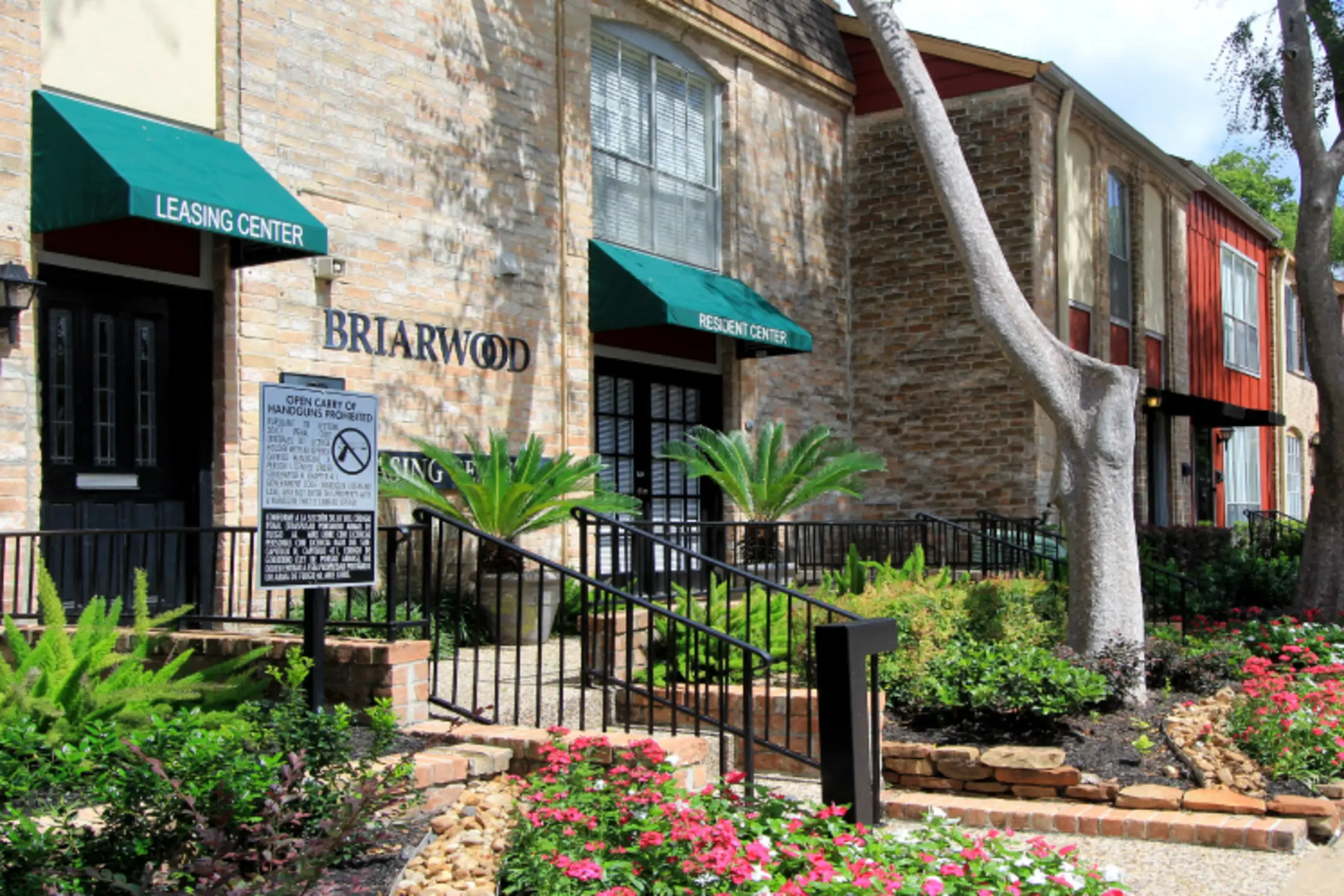 Briarwood Apartments 2520 Winrock Blvd Houston, TX Apartments for