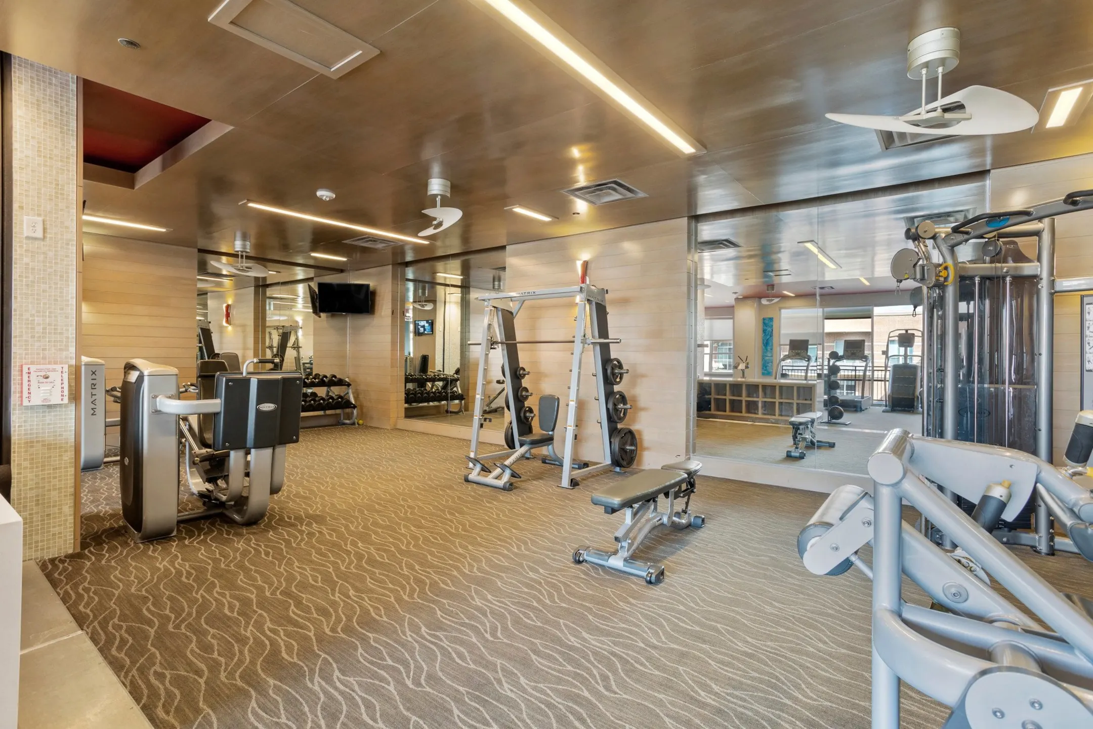 Fitness Weight Room - Gables Tanglewood - Houston, TX