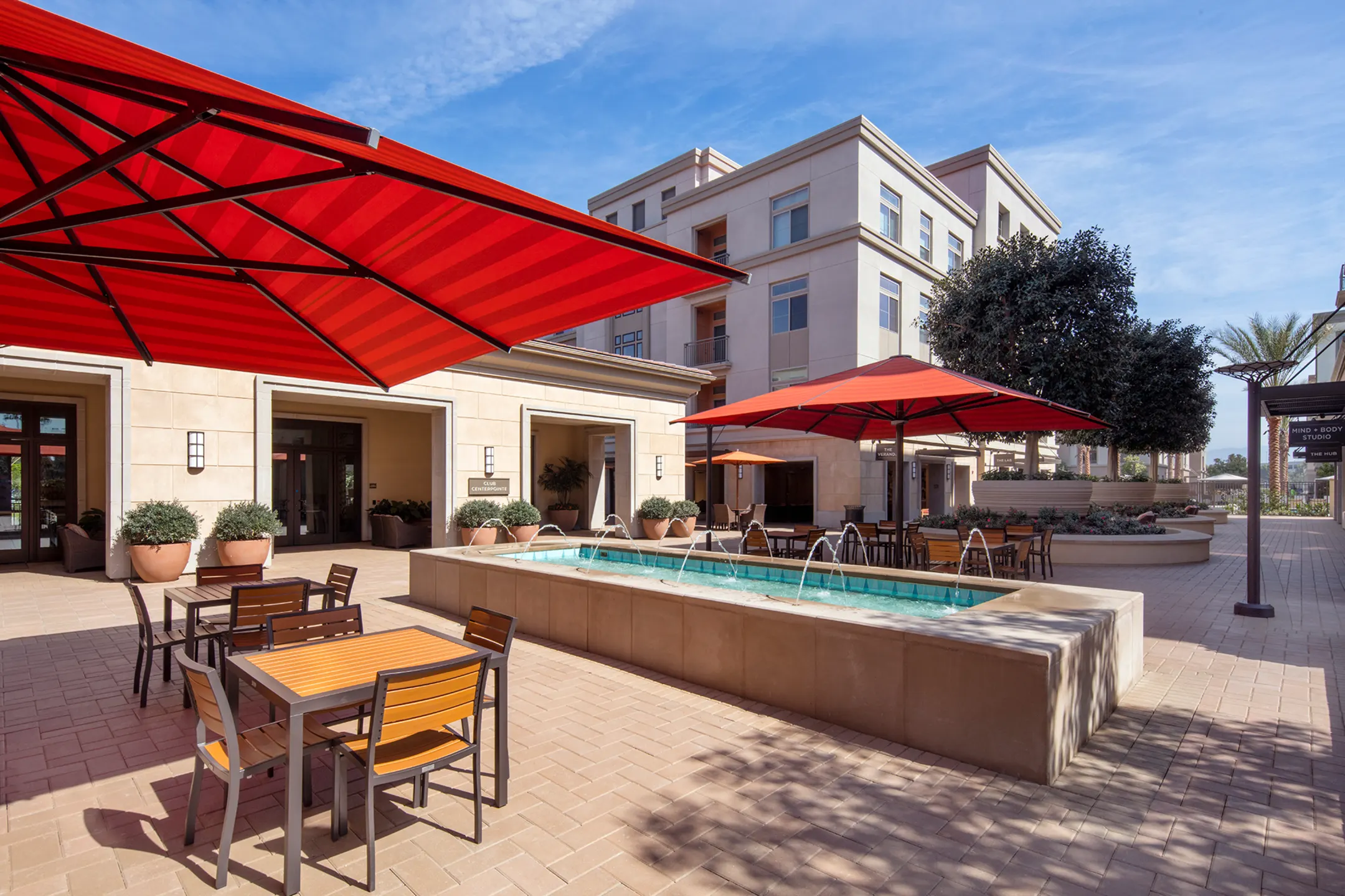 Centerpointe at Irvine Spectrum Apartments Irvine, CA 92618