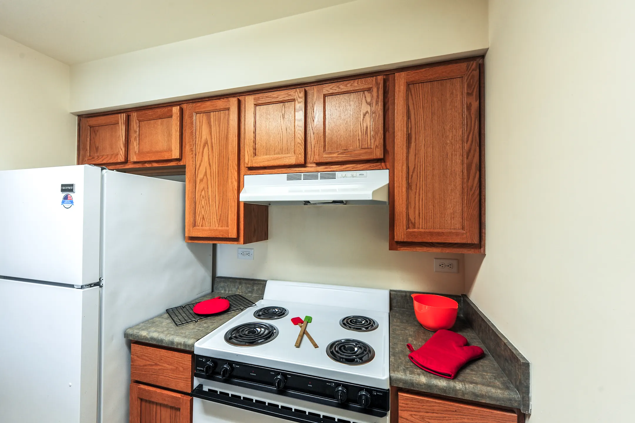 Market Square III Senior Housing 7101 Bensley Commons Lane North