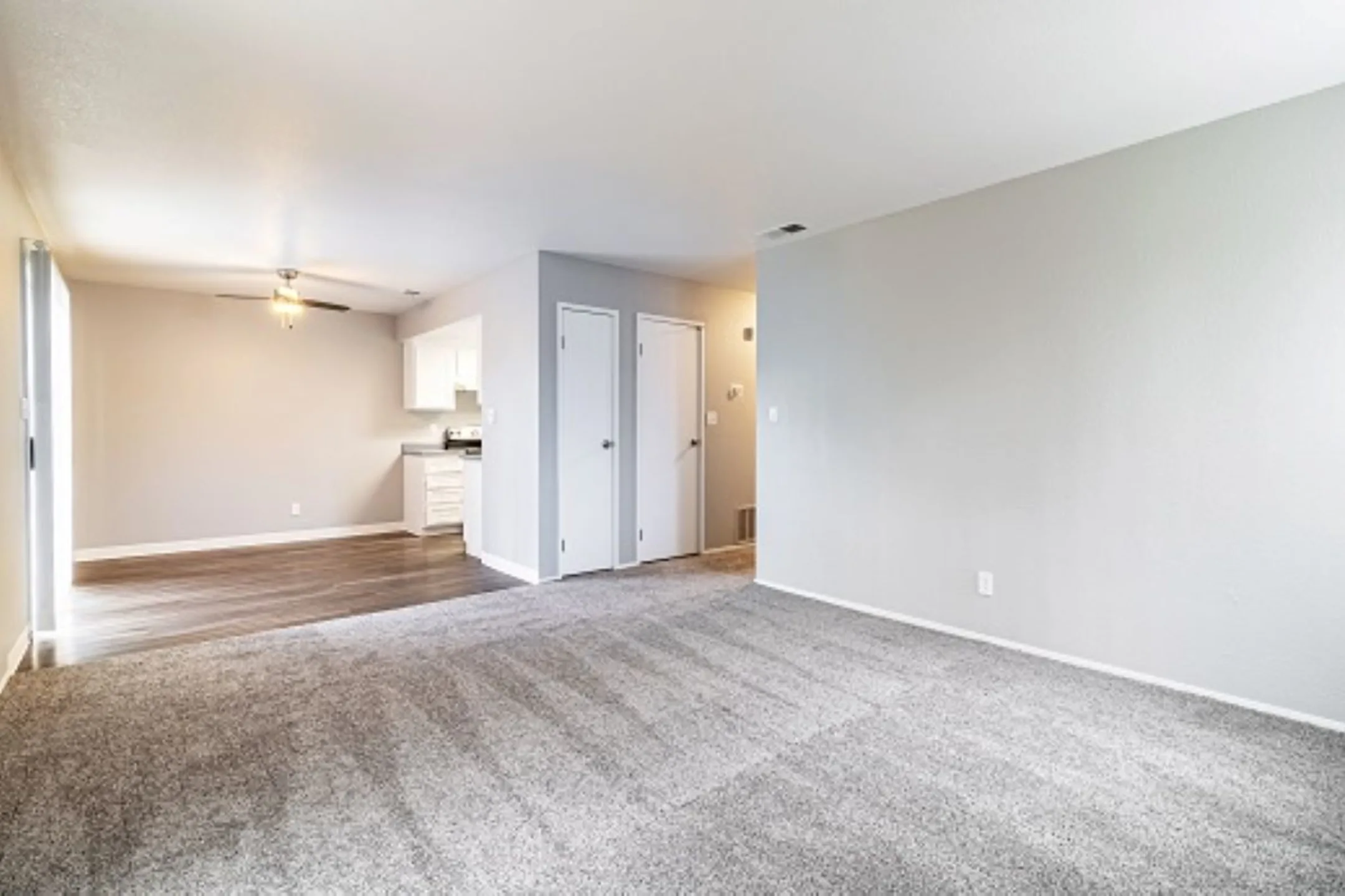 Riverbank Apartments 4433 Continental Way Stockton, CA Apartments