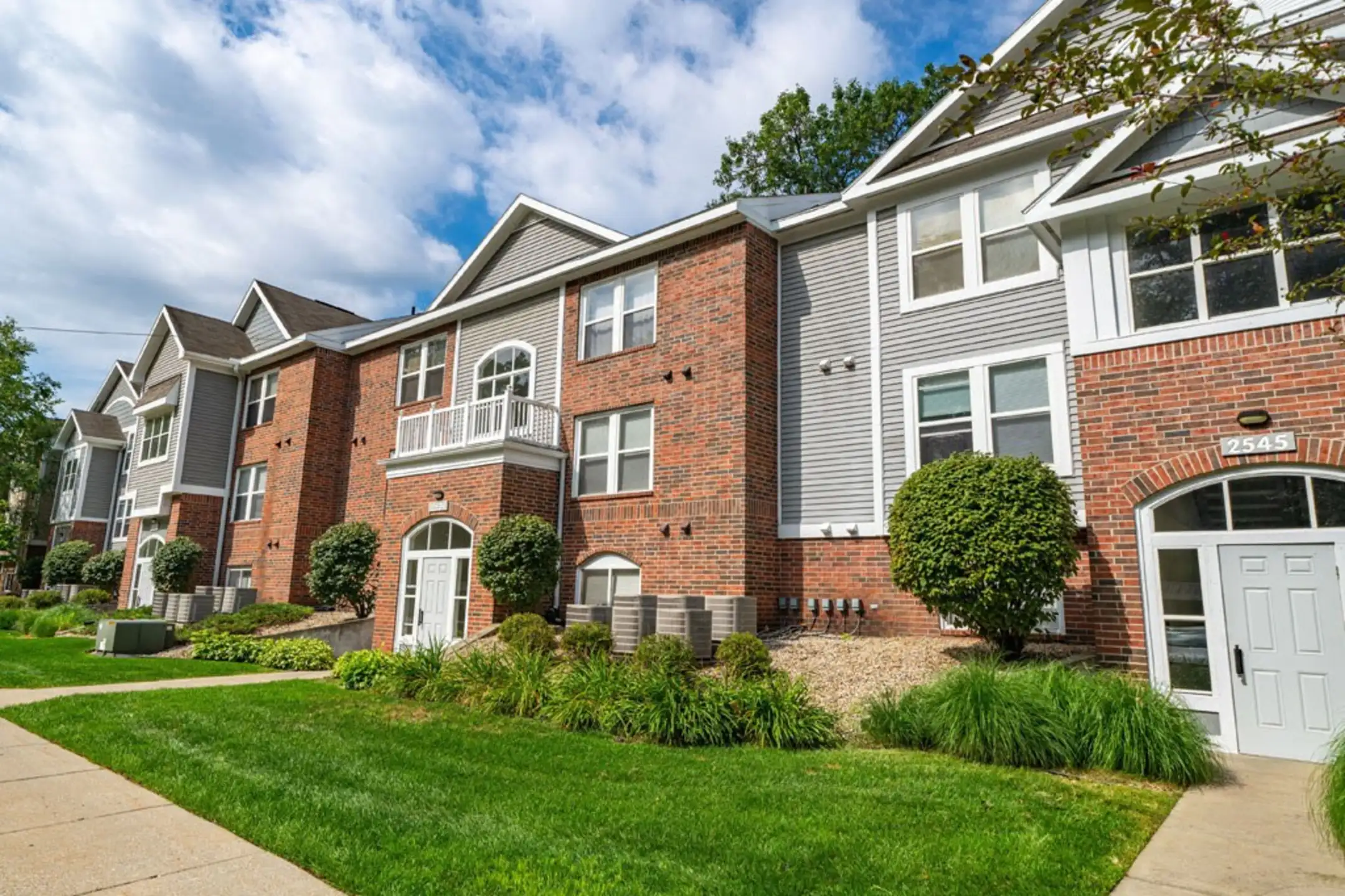 The Highlands Apartments Elkhart, IN 46514