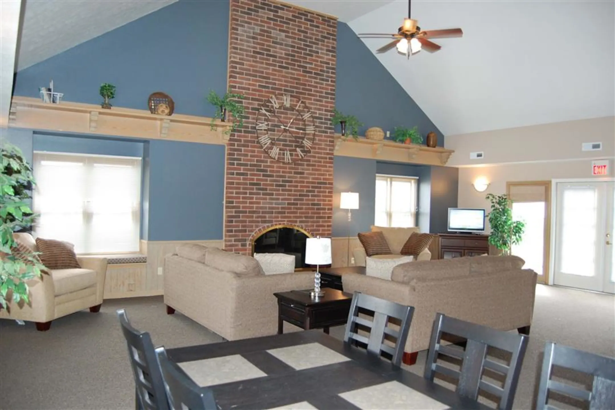 Living Room - Dupont Lakes - Fort Wayne, IN