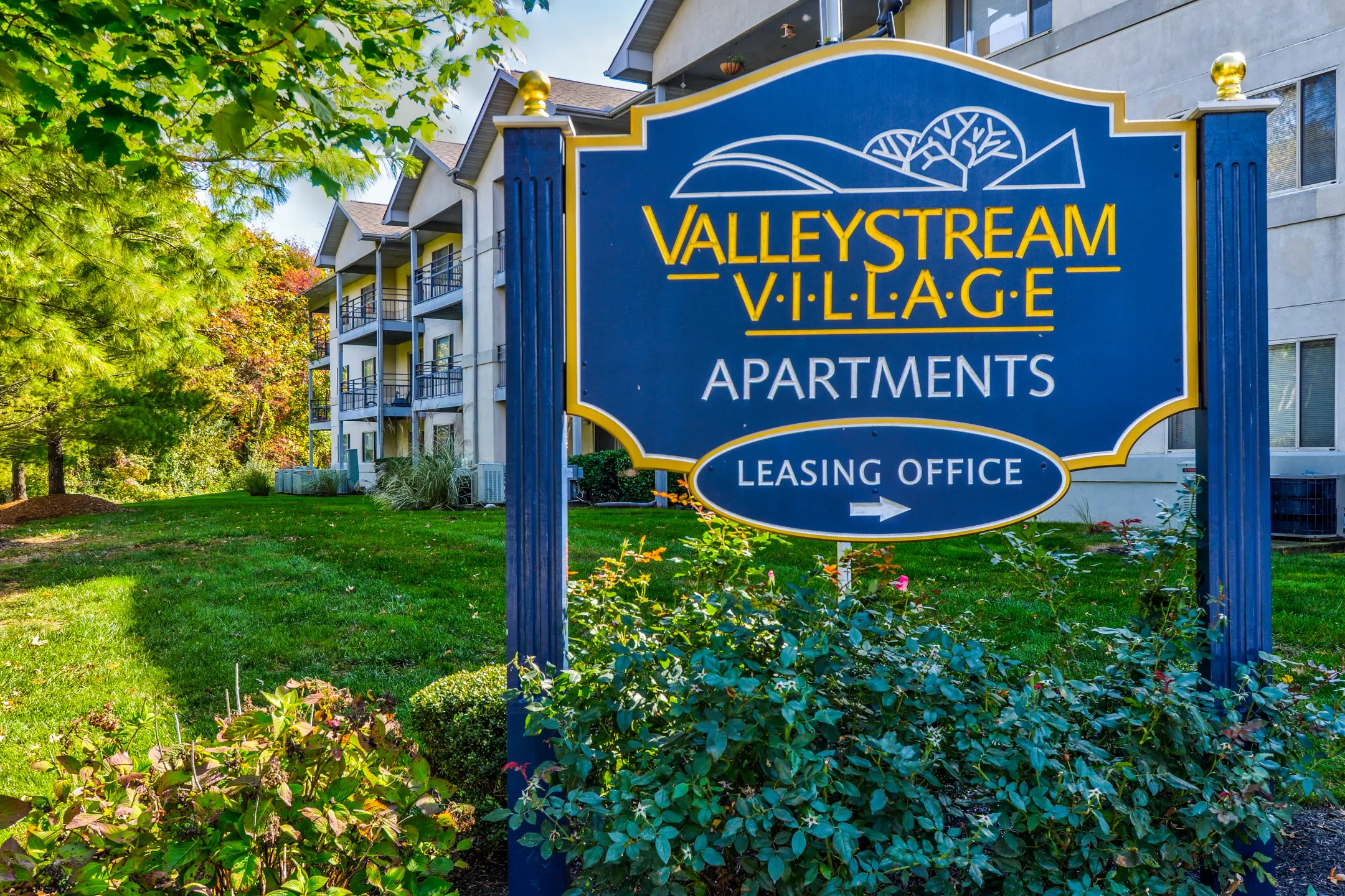Community Signage - Valley Stream Village Apartments - Newark, DE