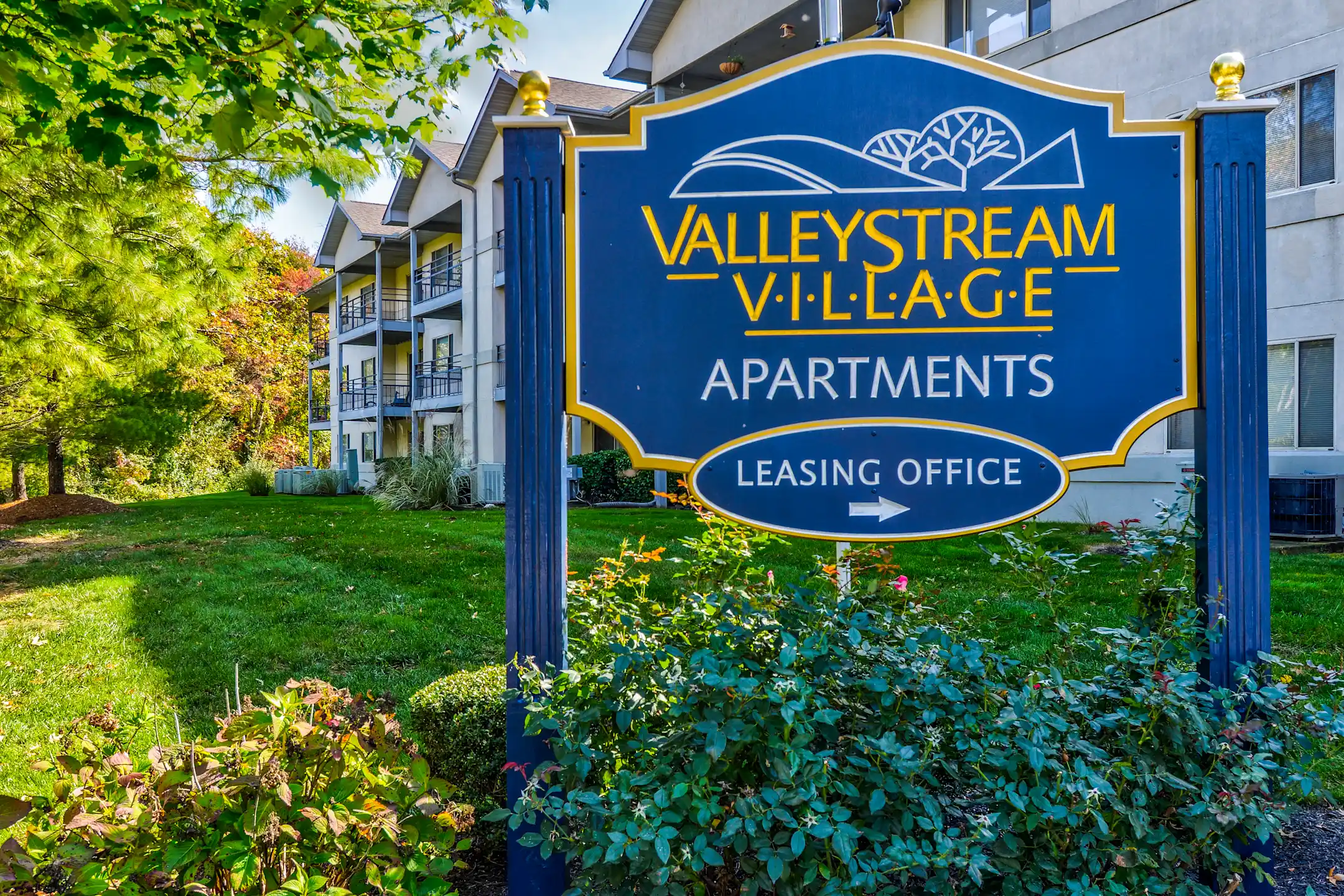 Valley Stream Village Apartments 500 Valley Stream Dr Newark, DE