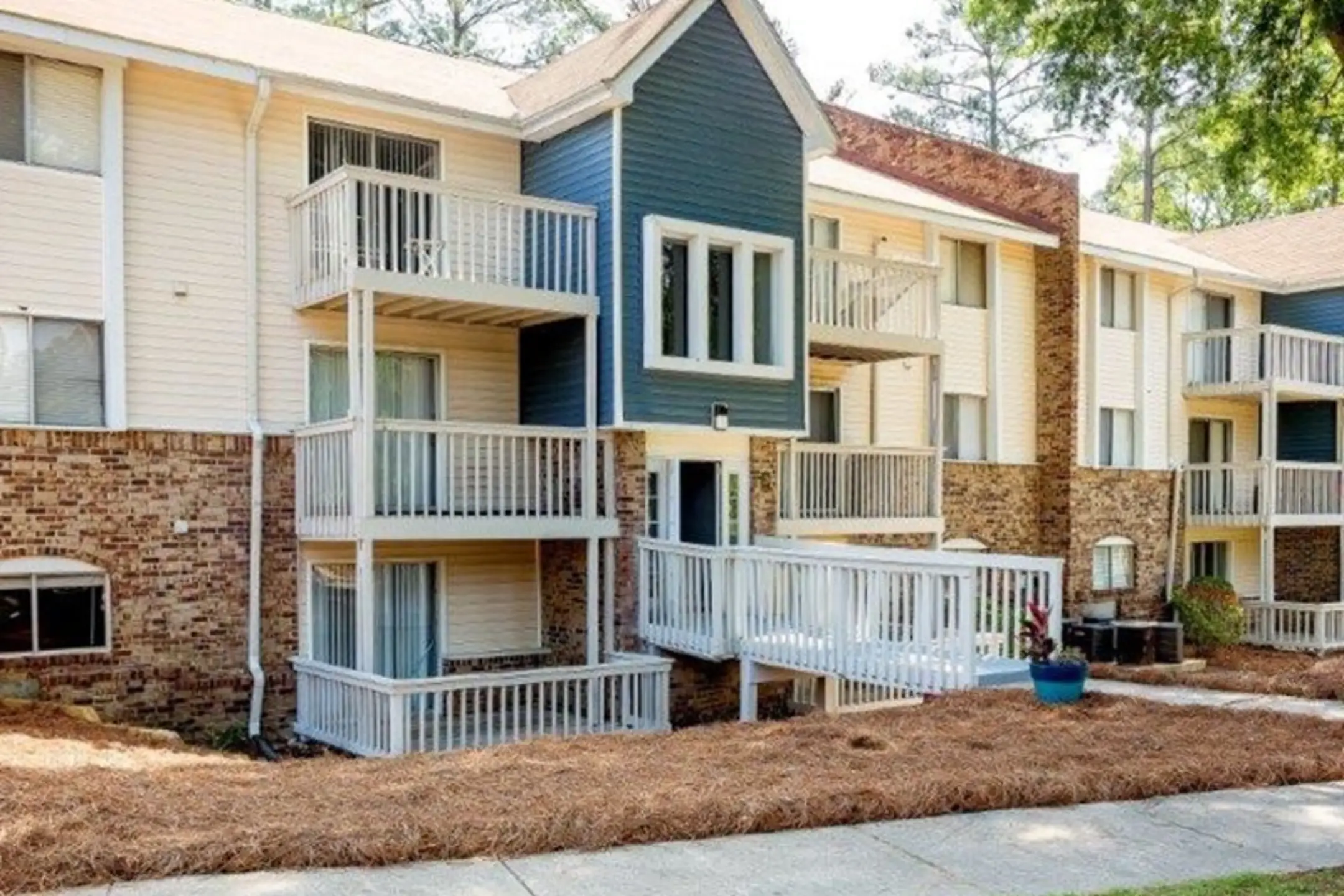 PROSPER Fairways 1800 Longcreek Drive Columbia, SC Apartments for
