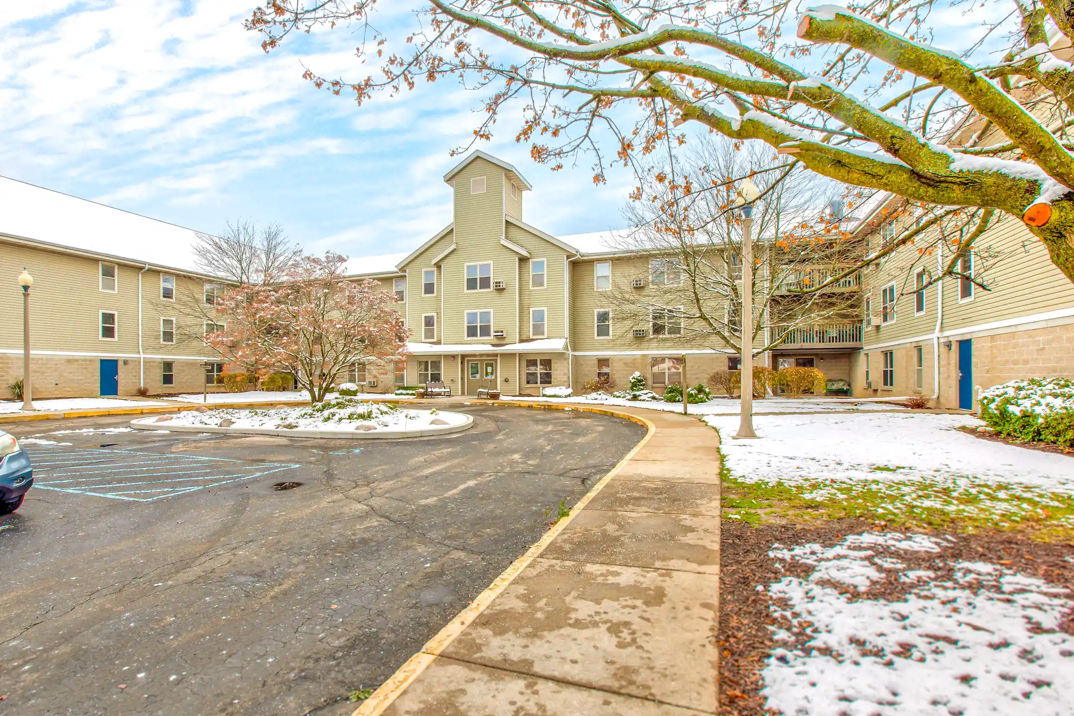 Sussex Mill Senior Apartments Apartments Sussex, WI 53089
