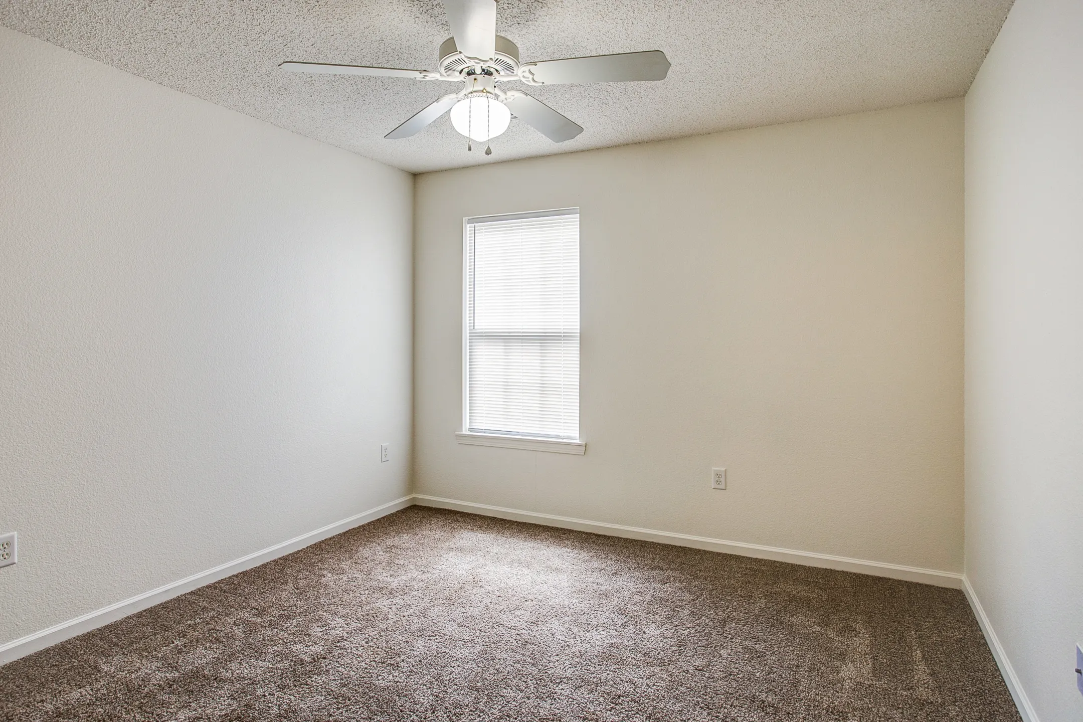 Terraces at Copper Leaf - 300 E Peachtree Dr | Nixa, MO Apartments for ...