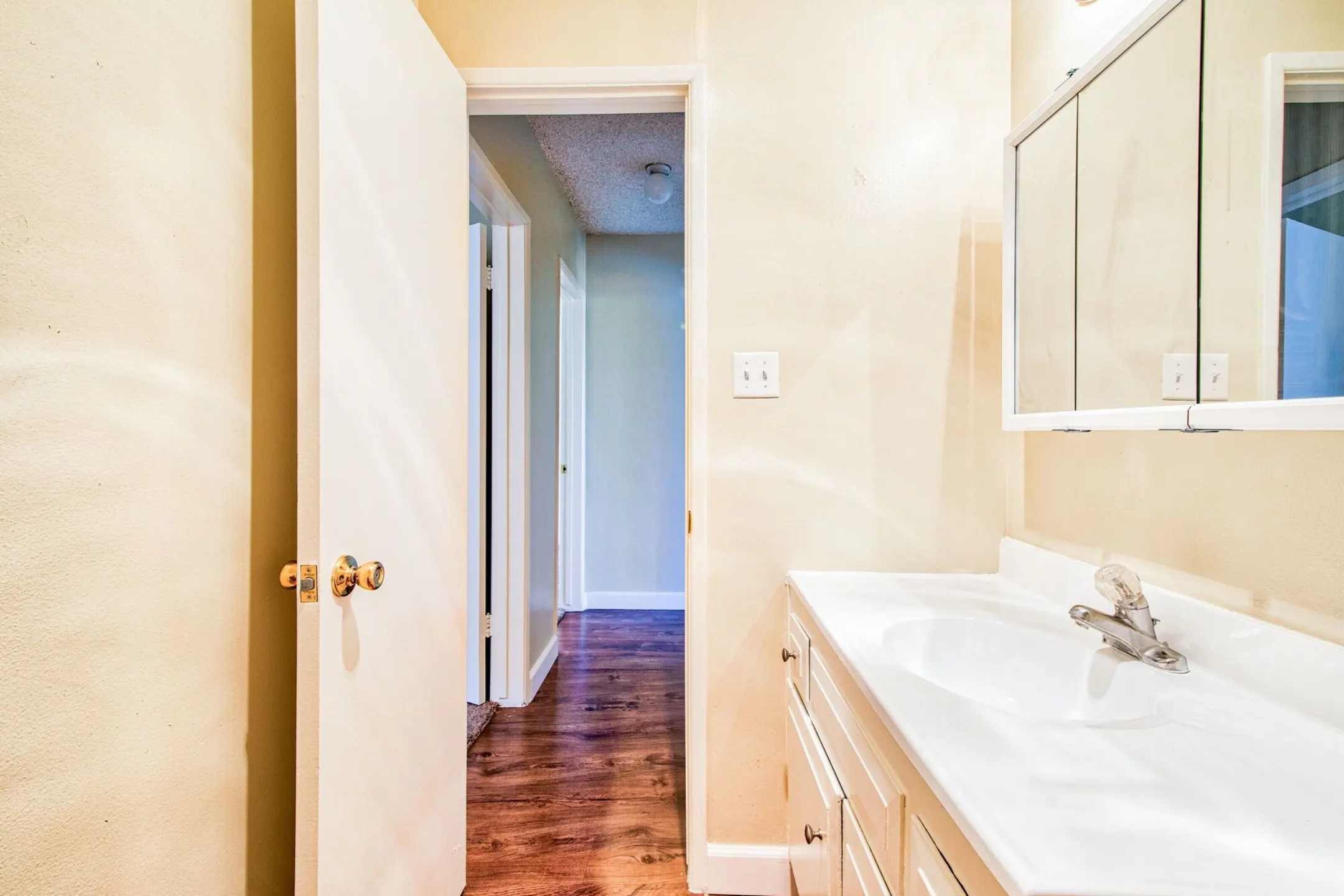 Bathroom - Gardenview Apartments - Downey, CA