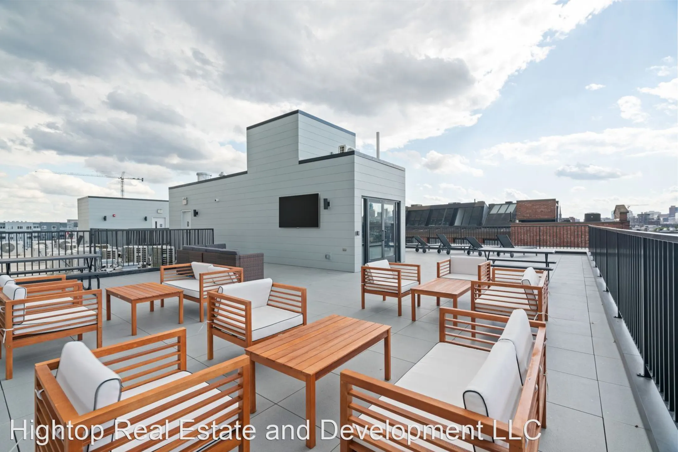 Patio / Deck - The Dally - Philadelphia, PA