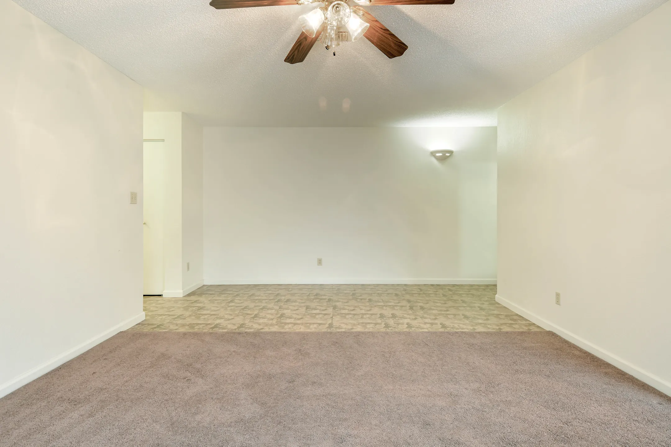 Jefferson Square Apts 230 W Jefferson St Brownsville, TX Apartments