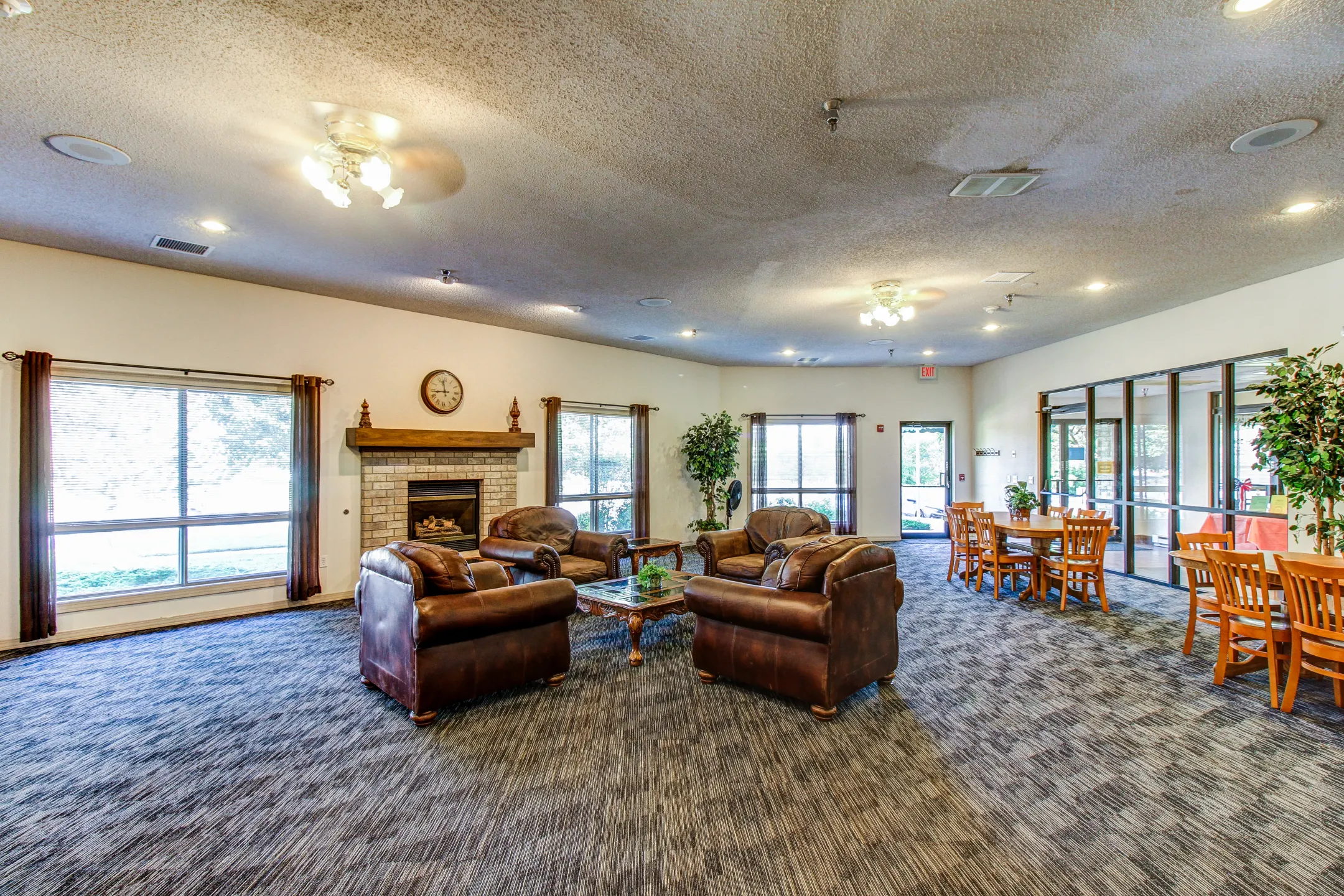 Living Room - East Hampton Estates - Wichita, KS