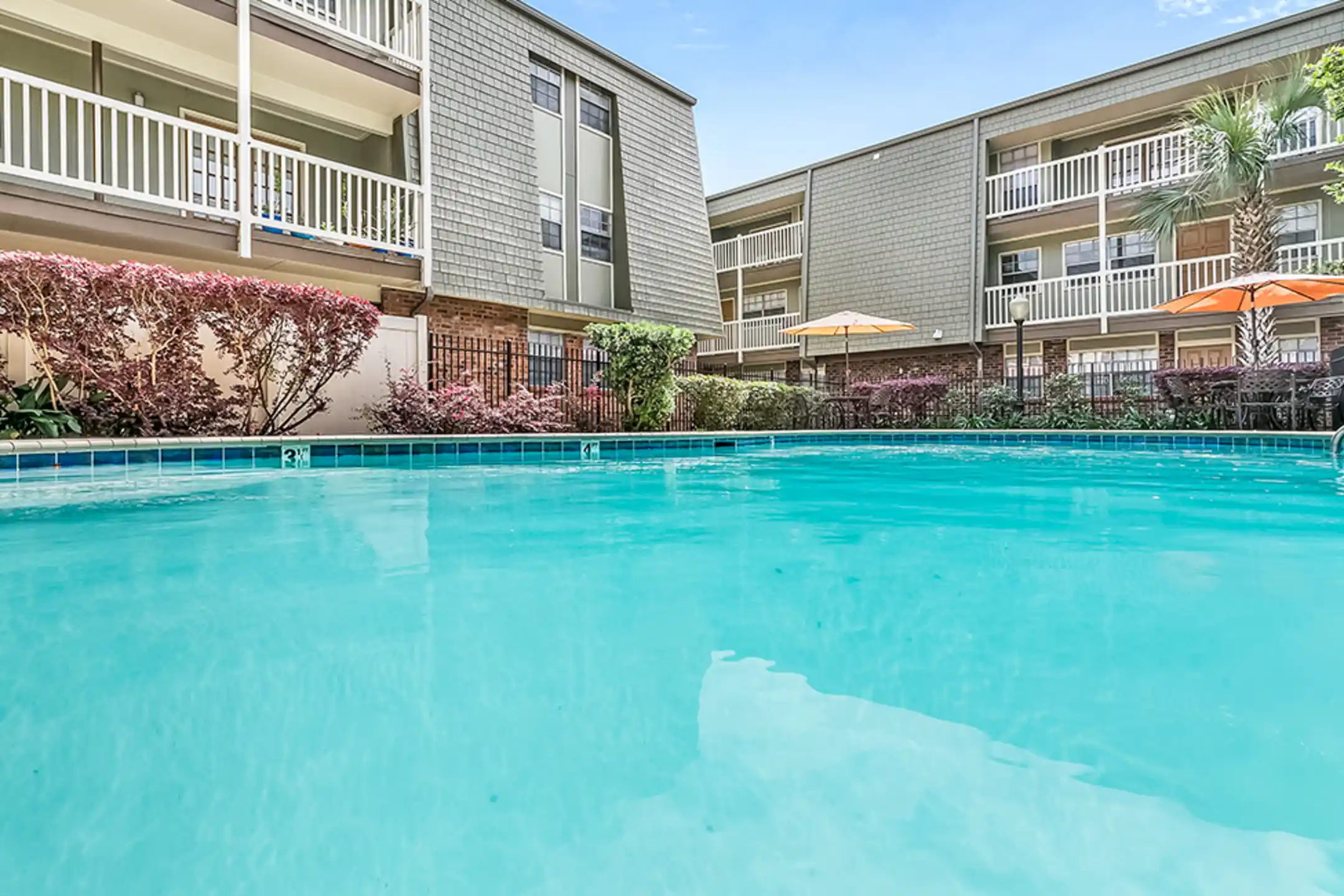 Flowergate Apartment Homes 3400 Kent Ave Metairie, LA Apartments