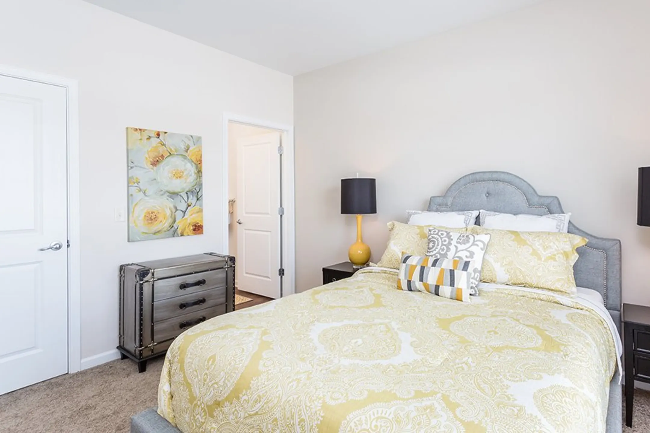 Bedroom - Union Square Apartments - North Chili, NY