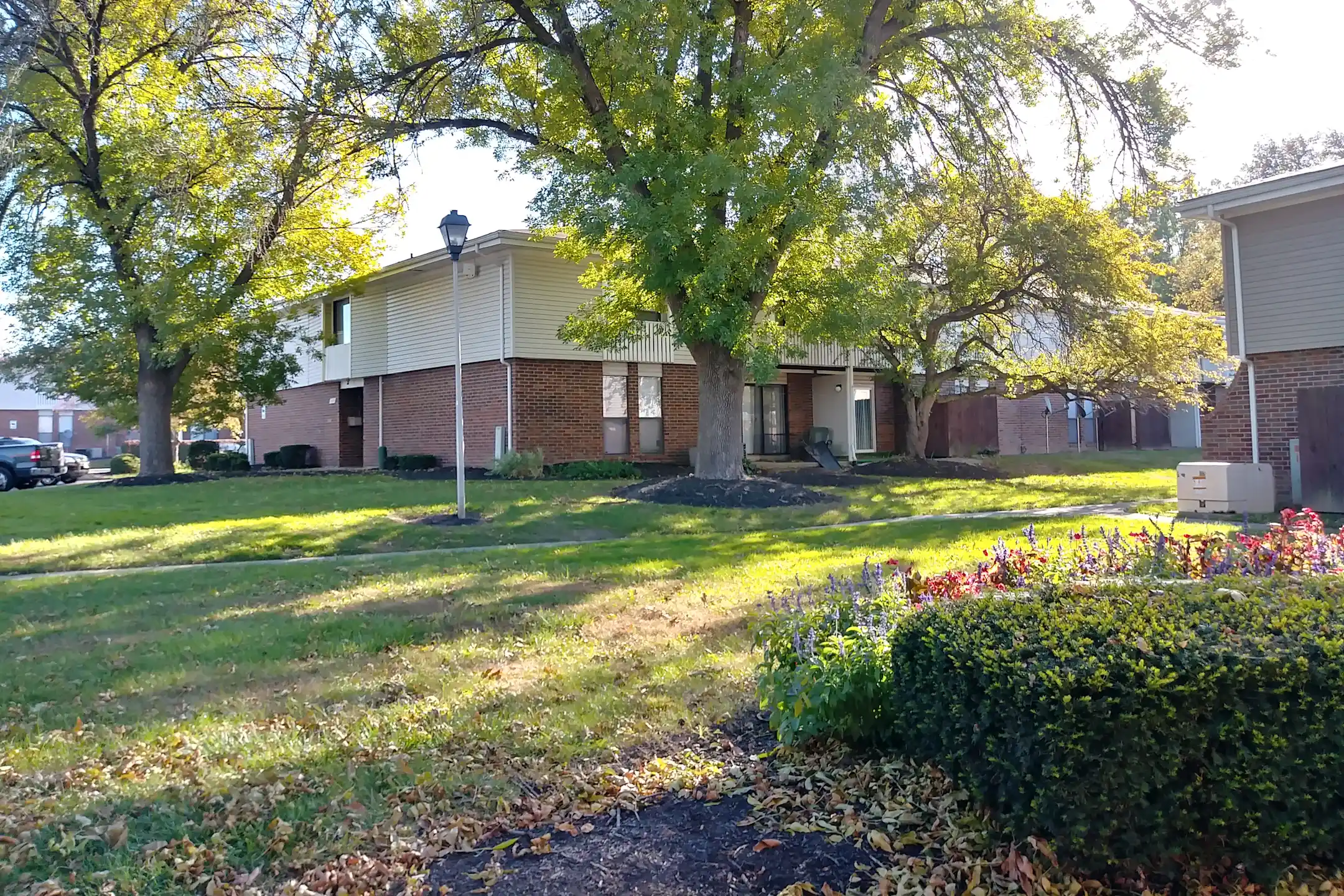 Sussex Square Apartments Columbus, OH 43232