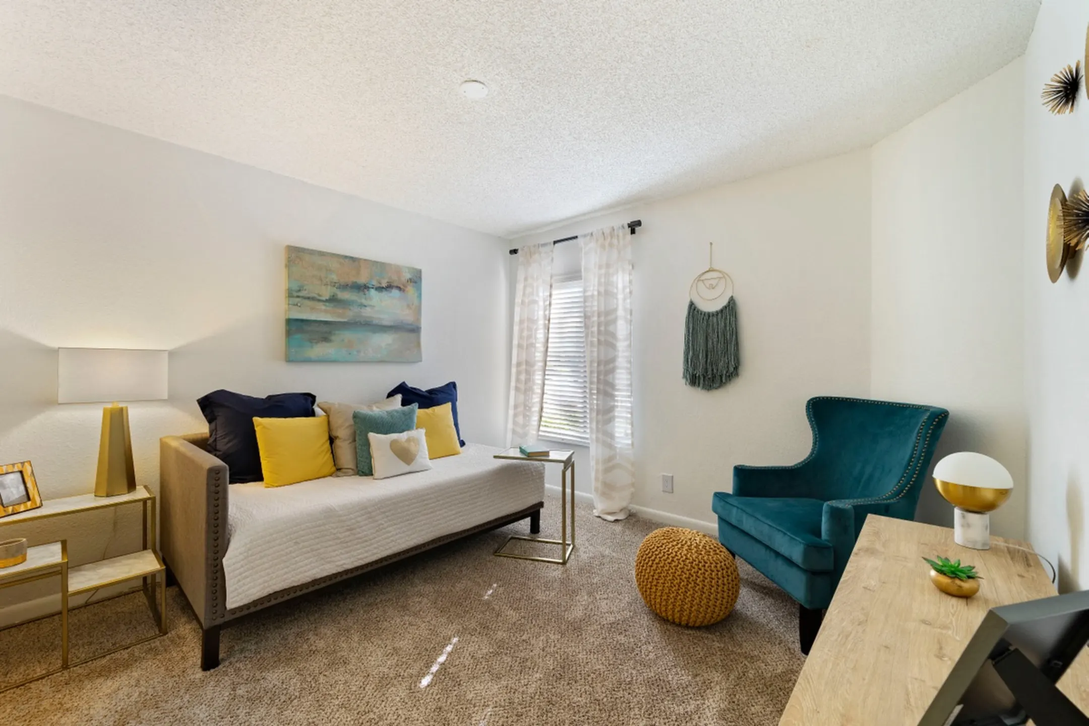 Lakepointe at Jacaranda Apartments - Plantation, FL