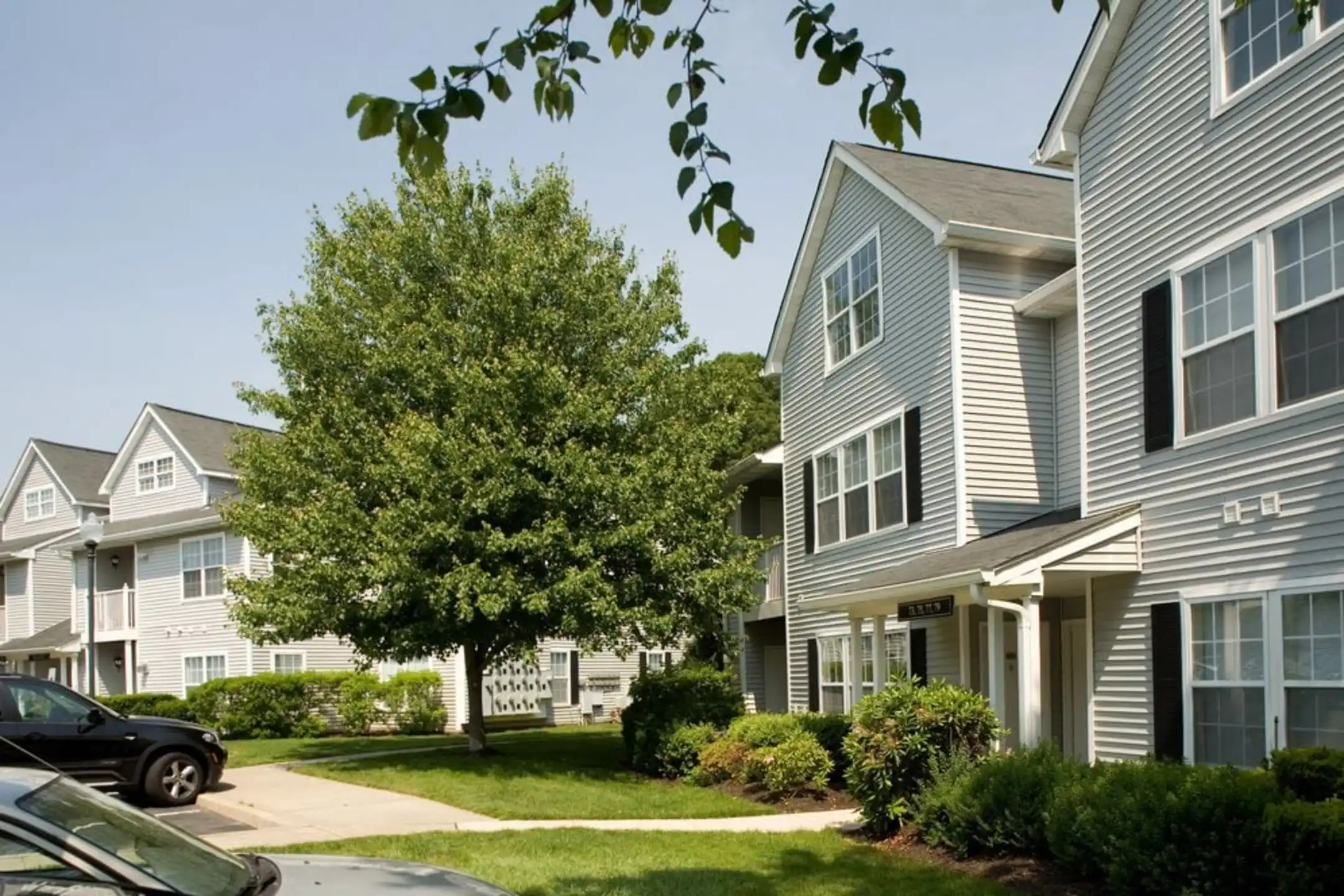 Avalon Commons Apartments Smithtown, NY 11787