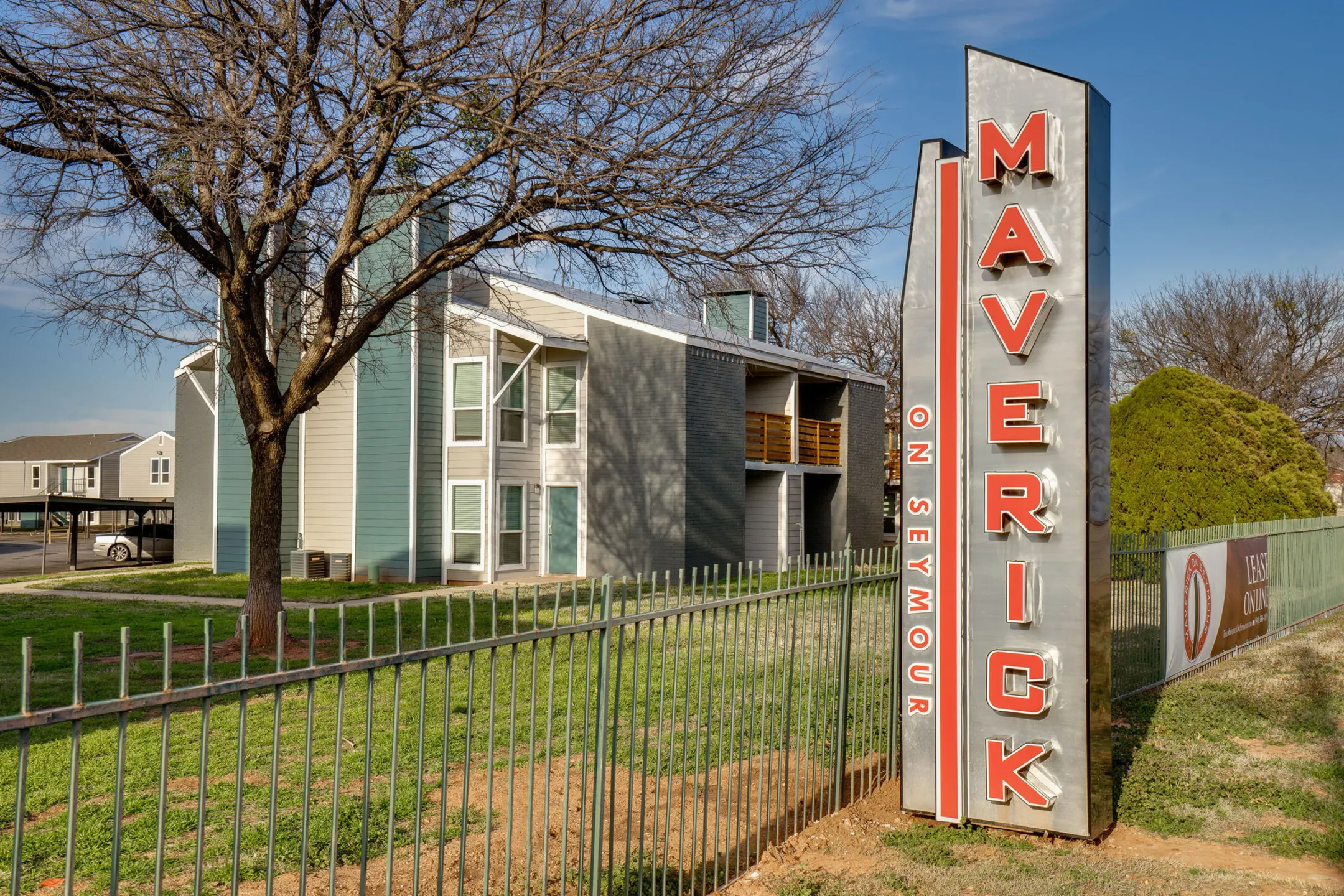 Community Signage - The Maverick on Seymour - Wichita Falls, TX