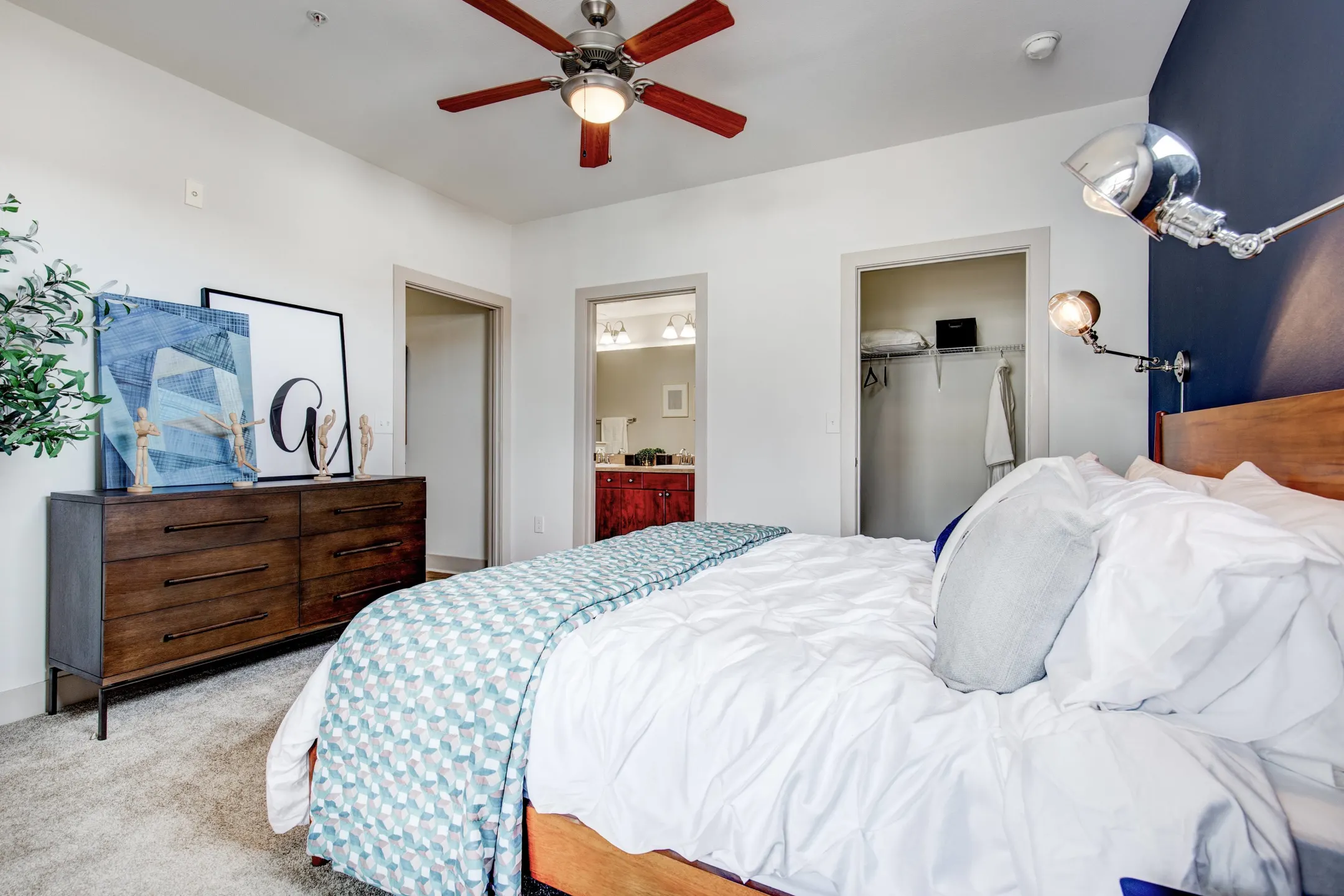 Shadow Ridge at Southlands Apartments Aurora, CO 80016