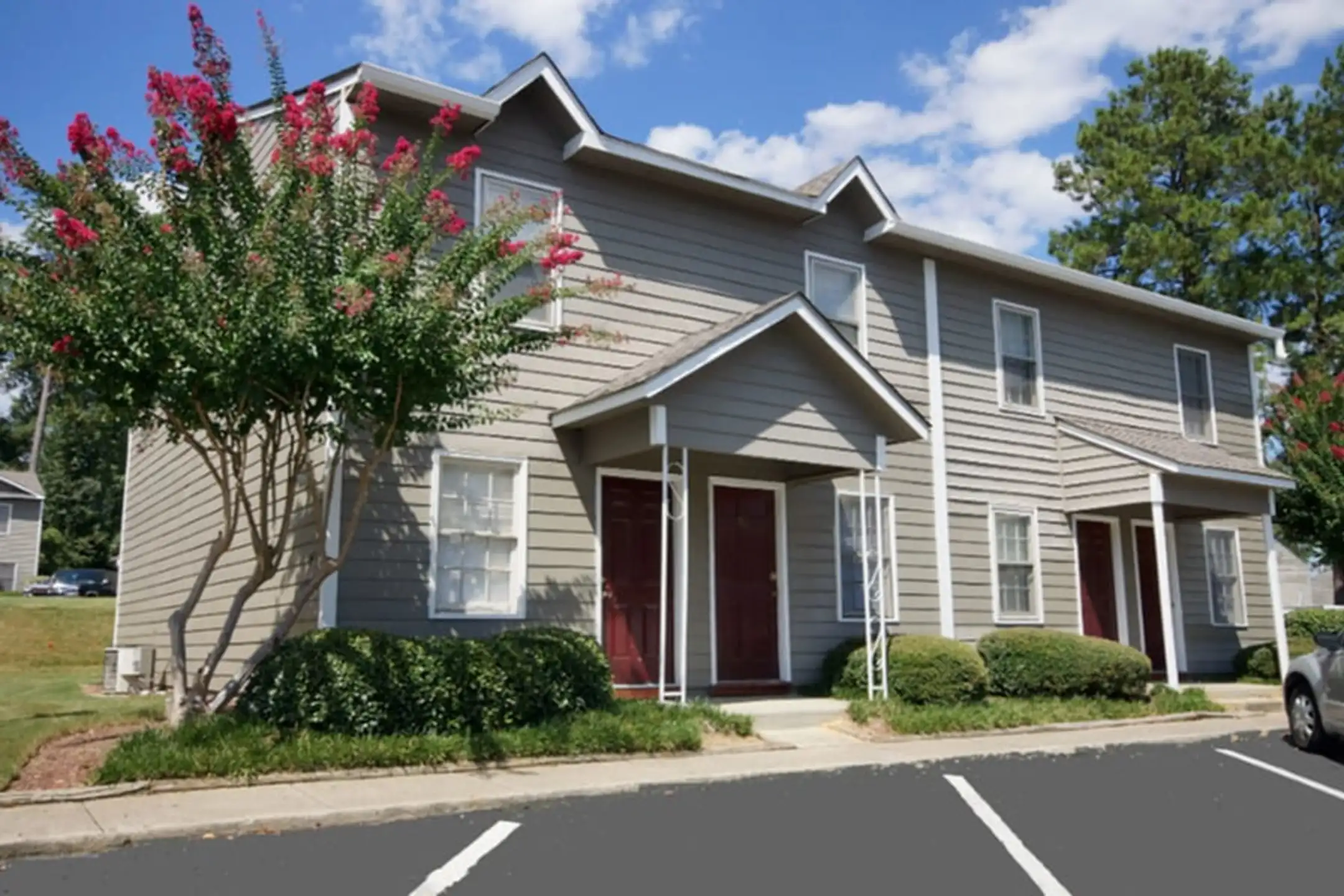 Brookhaven Townhomes 4860 Brookhaven Rd Macon, GA Apartments for
